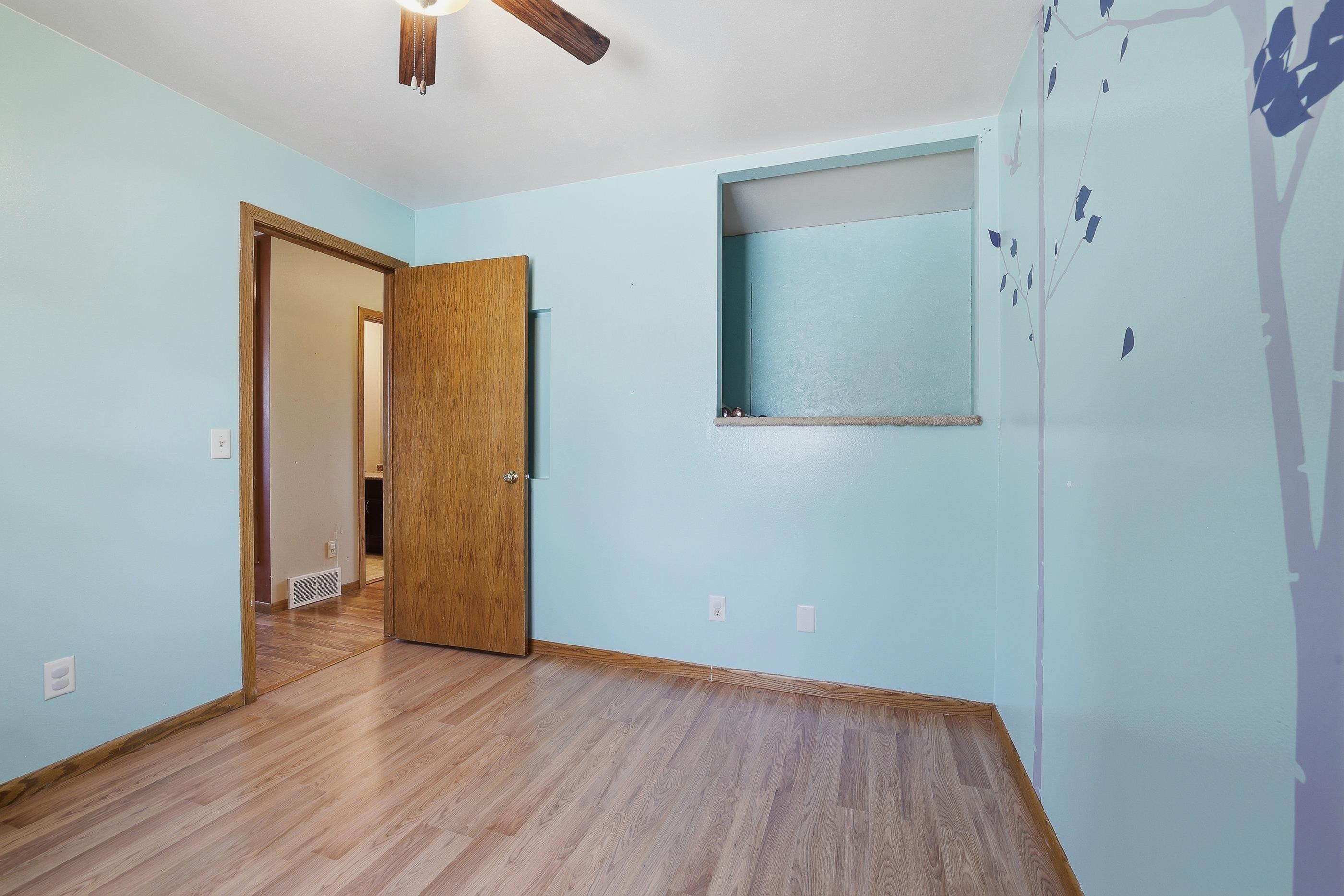 409 W DEPOT STREET, Marshfield, Wisconsin 54449, 3 Bedrooms Bedrooms, ,2 BathroomsBathrooms,Residential,For Sale,409 W DEPOT STREET,22601477