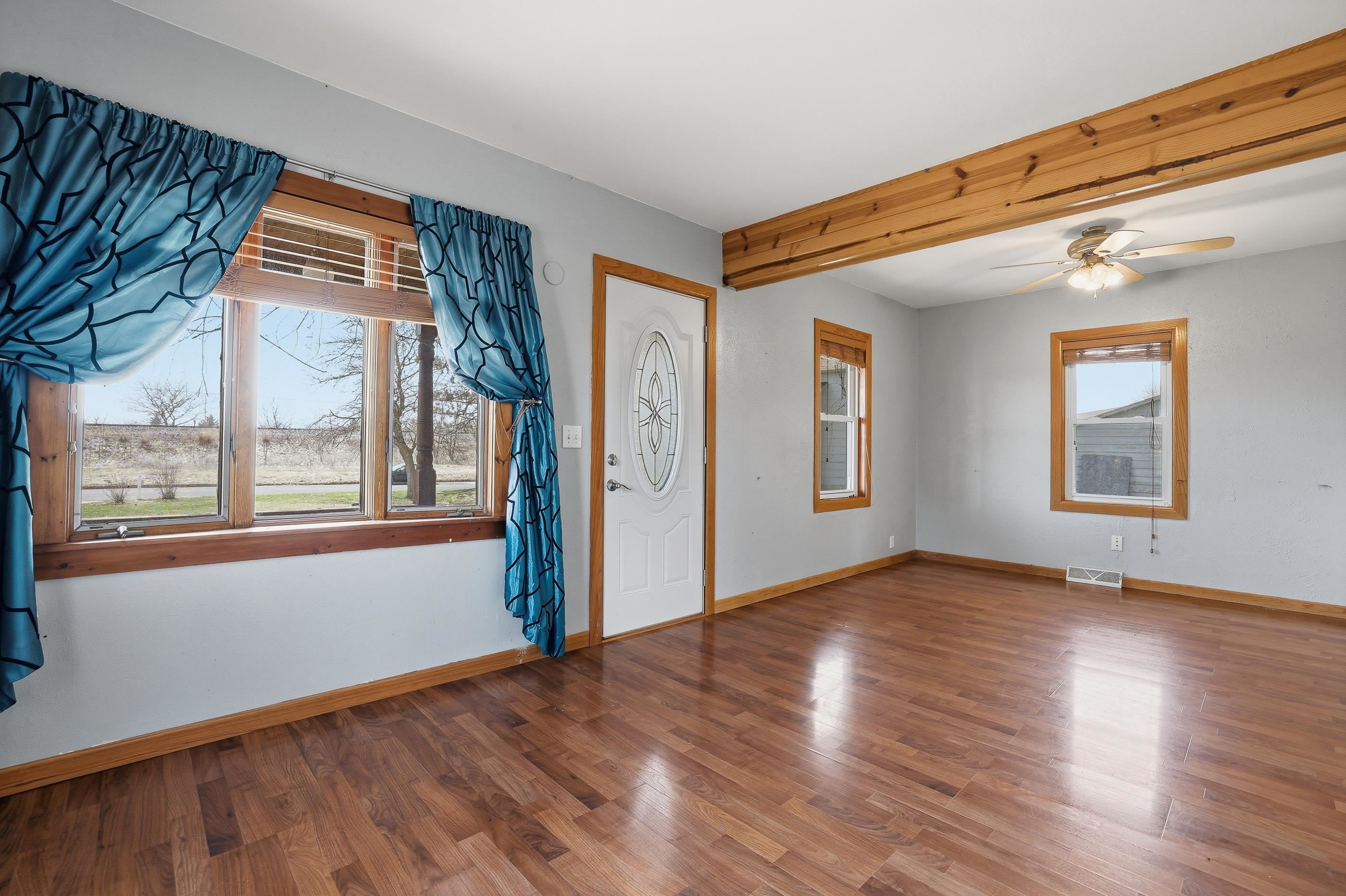 409 W DEPOT STREET, Marshfield, Wisconsin 54449, 3 Bedrooms Bedrooms, ,2 BathroomsBathrooms,Residential,For Sale,409 W DEPOT STREET,22601477