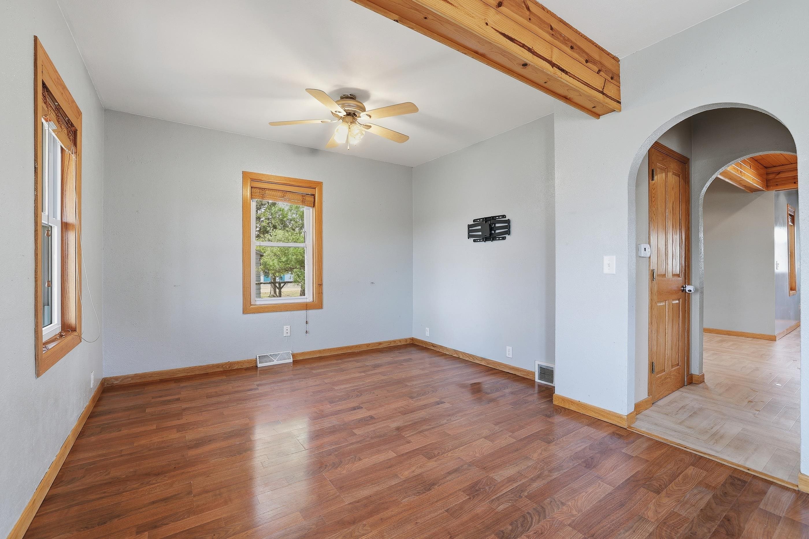409 W DEPOT STREET, Marshfield, Wisconsin 54449, 3 Bedrooms Bedrooms, ,2 BathroomsBathrooms,Residential,For Sale,409 W DEPOT STREET,22601477