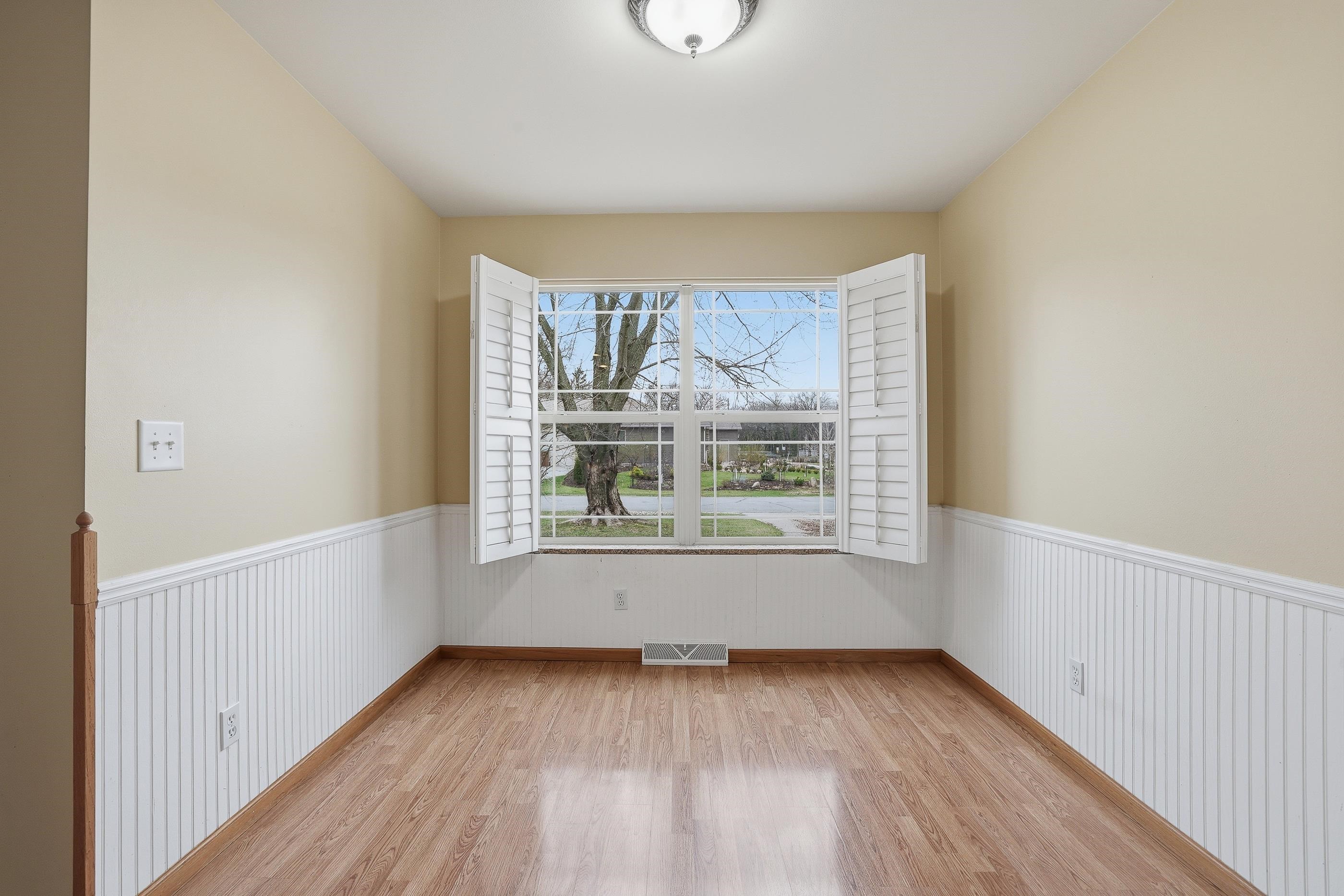 1701 SCHILLER DRIVE, Stevens Point, Wisconsin 54482, 2 Bedrooms Bedrooms, ,2 BathroomsBathrooms,Residential,For Sale,1701 SCHILLER DRIVE,22601478