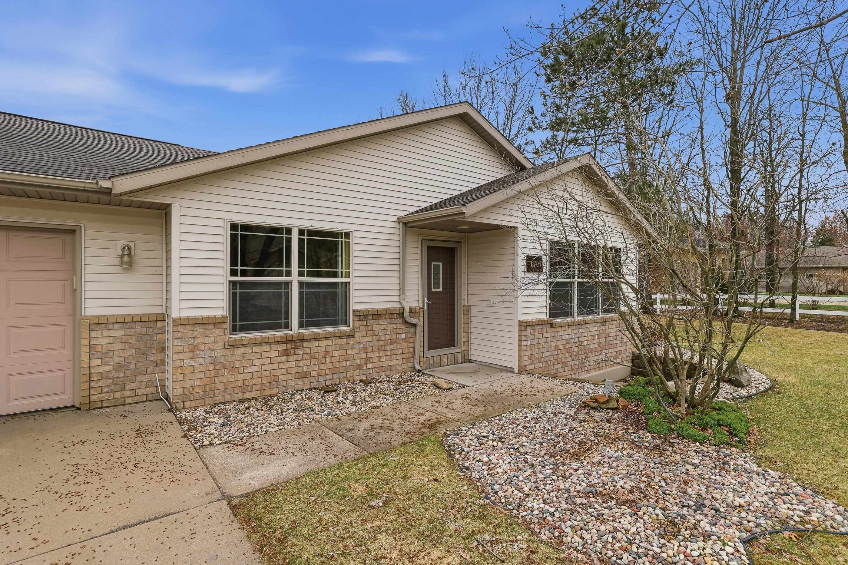 1701 SCHILLER DRIVE, Stevens Point, Wisconsin 54482, 2 Bedrooms Bedrooms, ,2 BathroomsBathrooms,Residential,For Sale,1701 SCHILLER DRIVE,22601478