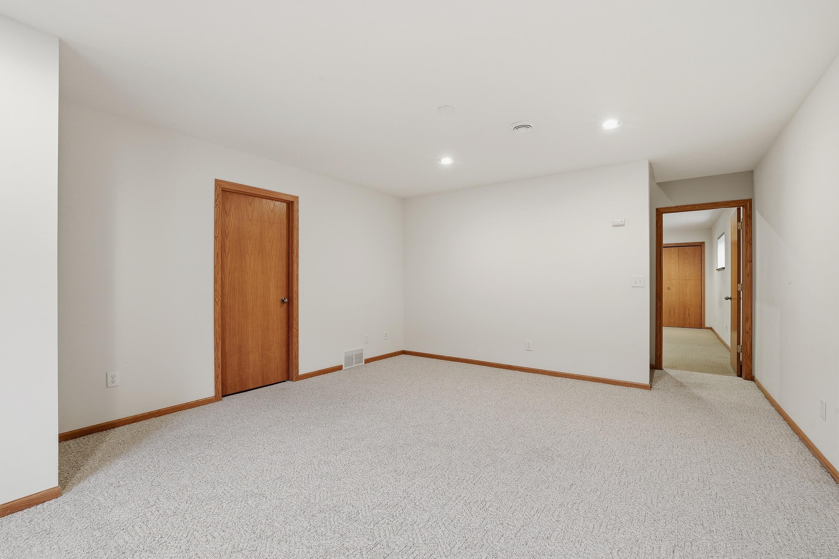 1701 SCHILLER DRIVE, Stevens Point, Wisconsin 54482, 2 Bedrooms Bedrooms, ,2 BathroomsBathrooms,Residential,For Sale,1701 SCHILLER DRIVE,22601478