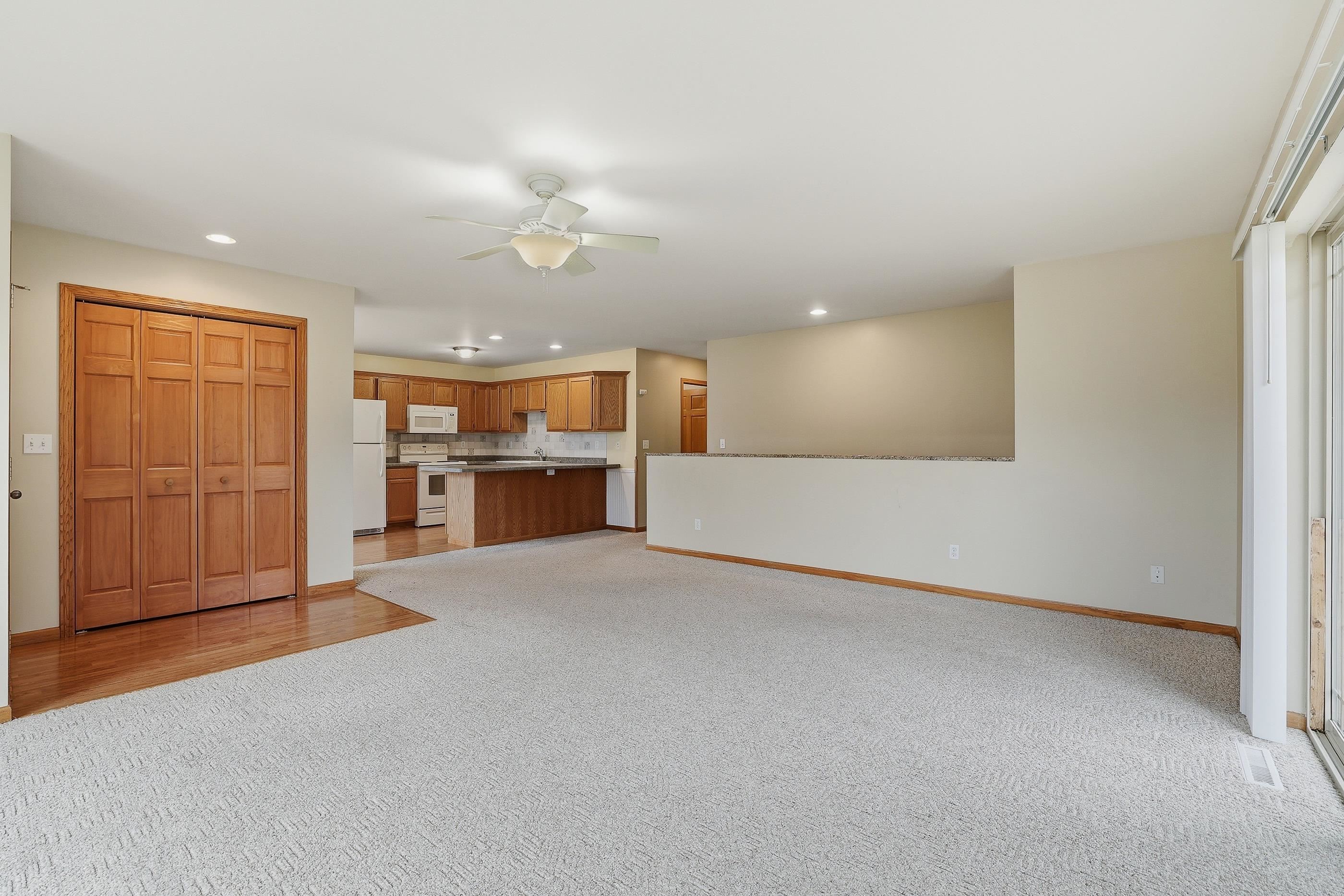 1701 SCHILLER DRIVE, Stevens Point, Wisconsin 54482, 2 Bedrooms Bedrooms, ,2 BathroomsBathrooms,Residential,For Sale,1701 SCHILLER DRIVE,22601478