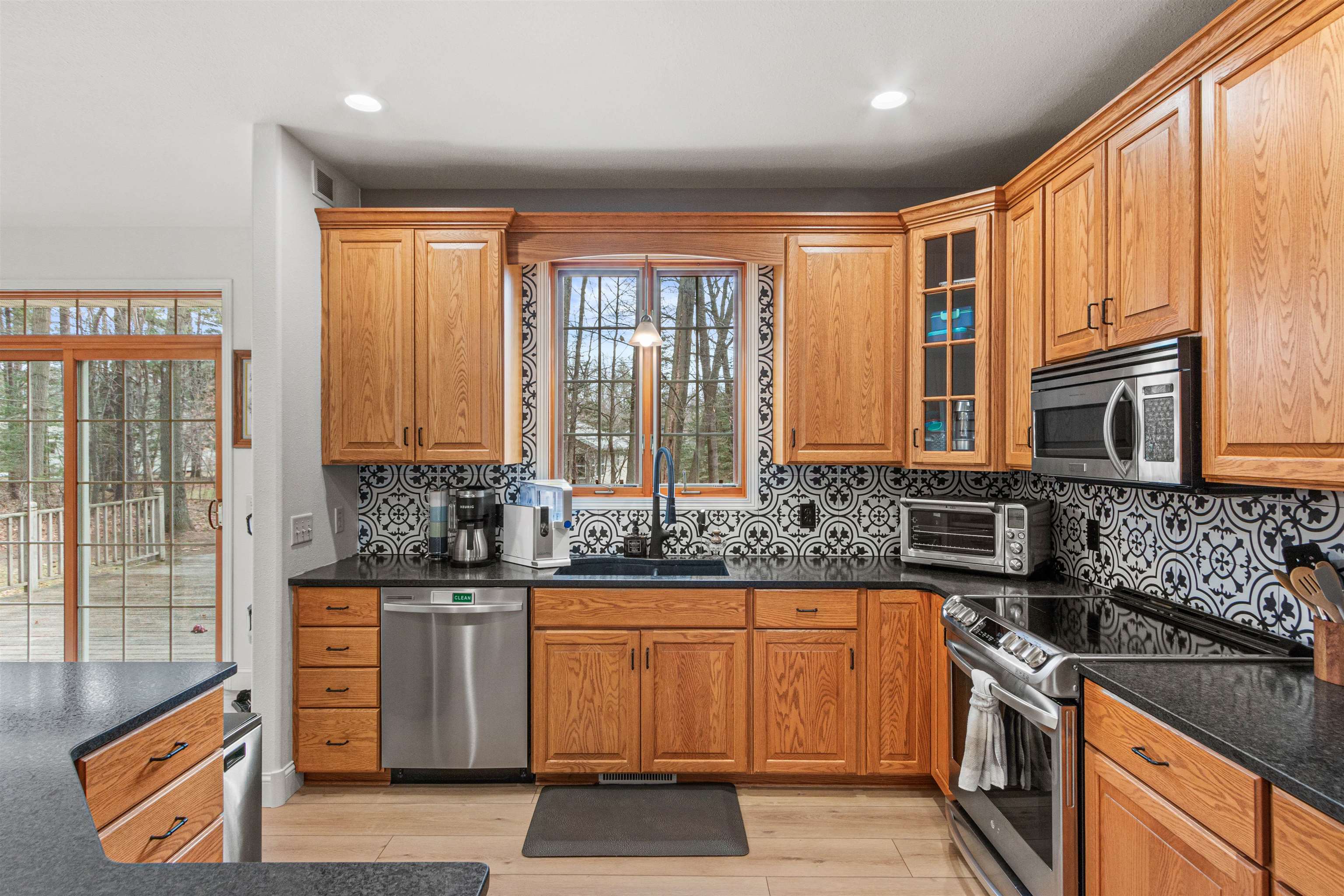 4109 OAK TERRACE, Weston, Wisconsin 54476, 4 Bedrooms Bedrooms, ,3 BathroomsBathrooms,Residential,For Sale,4109 OAK TERRACE,22601479