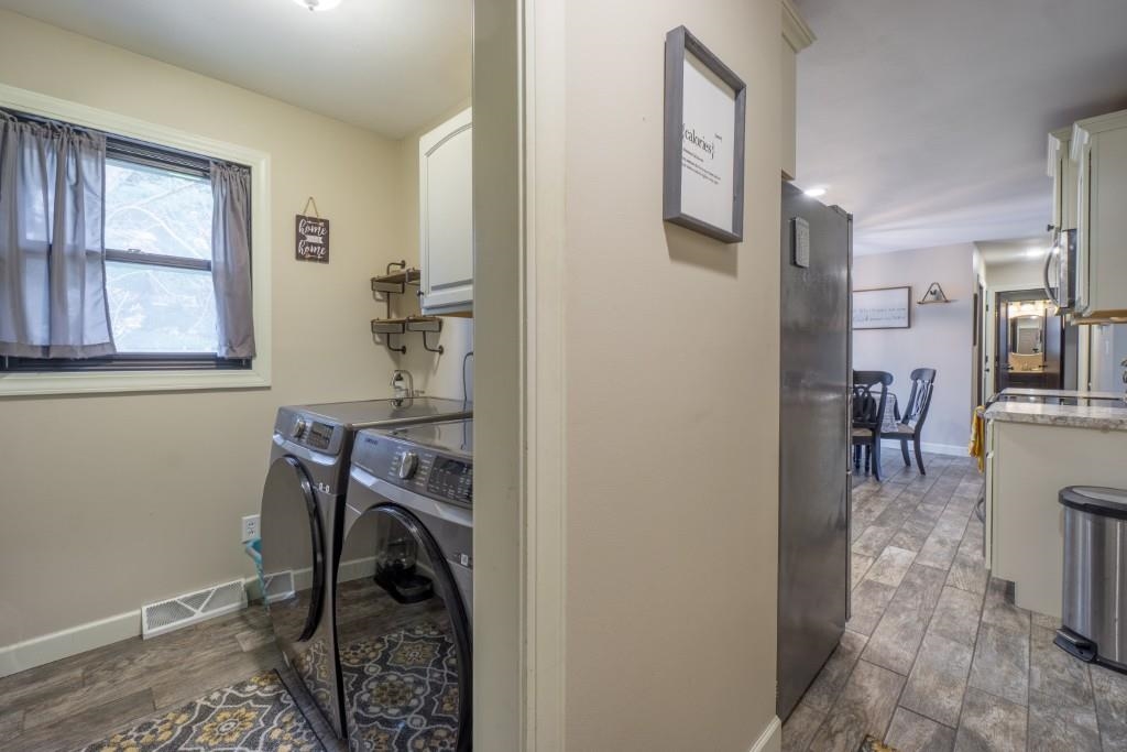 2407 RYANWOOD AVENUE, Schofield, Wisconsin 54476, 3 Bedrooms Bedrooms, ,2 BathroomsBathrooms,Residential,For Sale,2407 RYANWOOD AVENUE,22601481