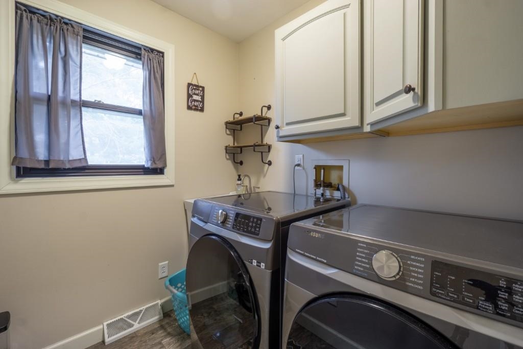 2407 RYANWOOD AVENUE, Schofield, Wisconsin 54476, 3 Bedrooms Bedrooms, ,2 BathroomsBathrooms,Residential,For Sale,2407 RYANWOOD AVENUE,22601481