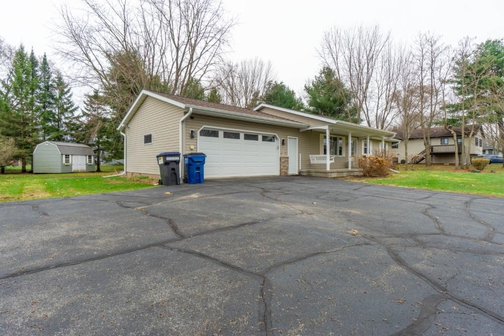 2407 RYANWOOD AVENUE, Schofield, Wisconsin 54476, 3 Bedrooms Bedrooms, ,2 BathroomsBathrooms,Residential,For Sale,2407 RYANWOOD AVENUE,22601481