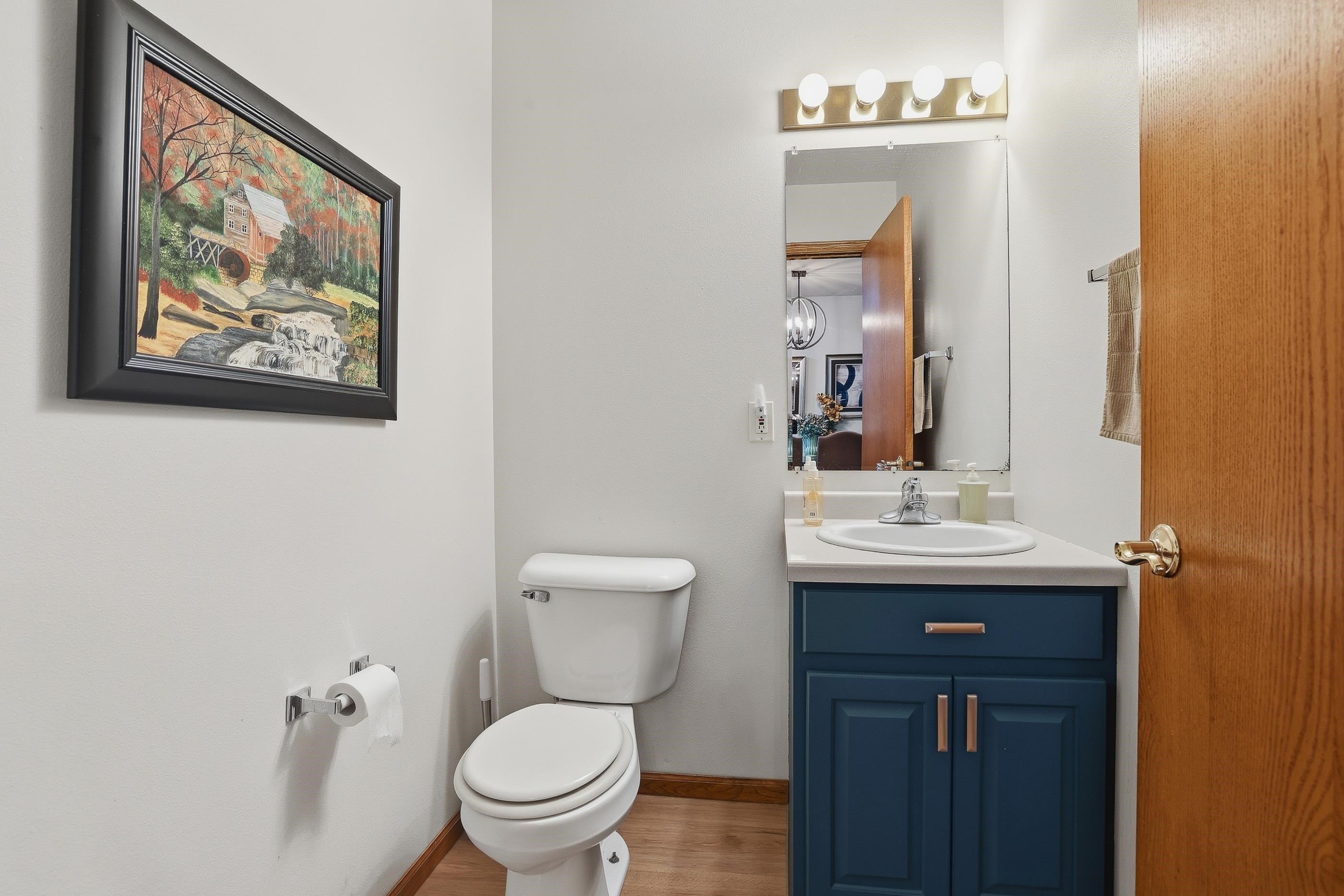 300 WHITE OAK AVENUE, Plover, Wisconsin 54467, 3 Bedrooms Bedrooms, ,2 BathroomsBathrooms,Residential,For Sale,300 WHITE OAK AVENUE,22601482