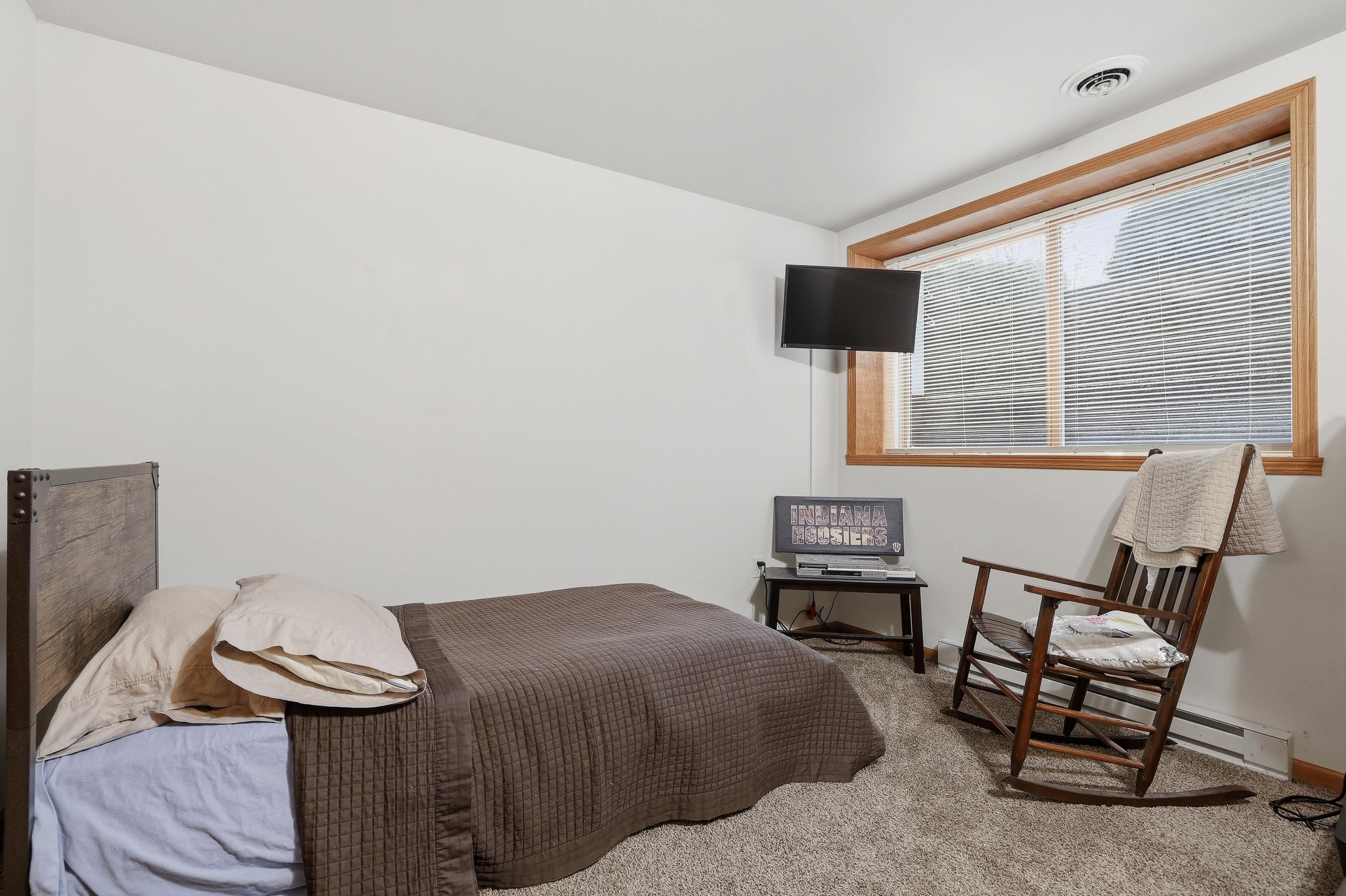 300 WHITE OAK AVENUE, Plover, Wisconsin 54467, 3 Bedrooms Bedrooms, ,2 BathroomsBathrooms,Residential,For Sale,300 WHITE OAK AVENUE,22601482