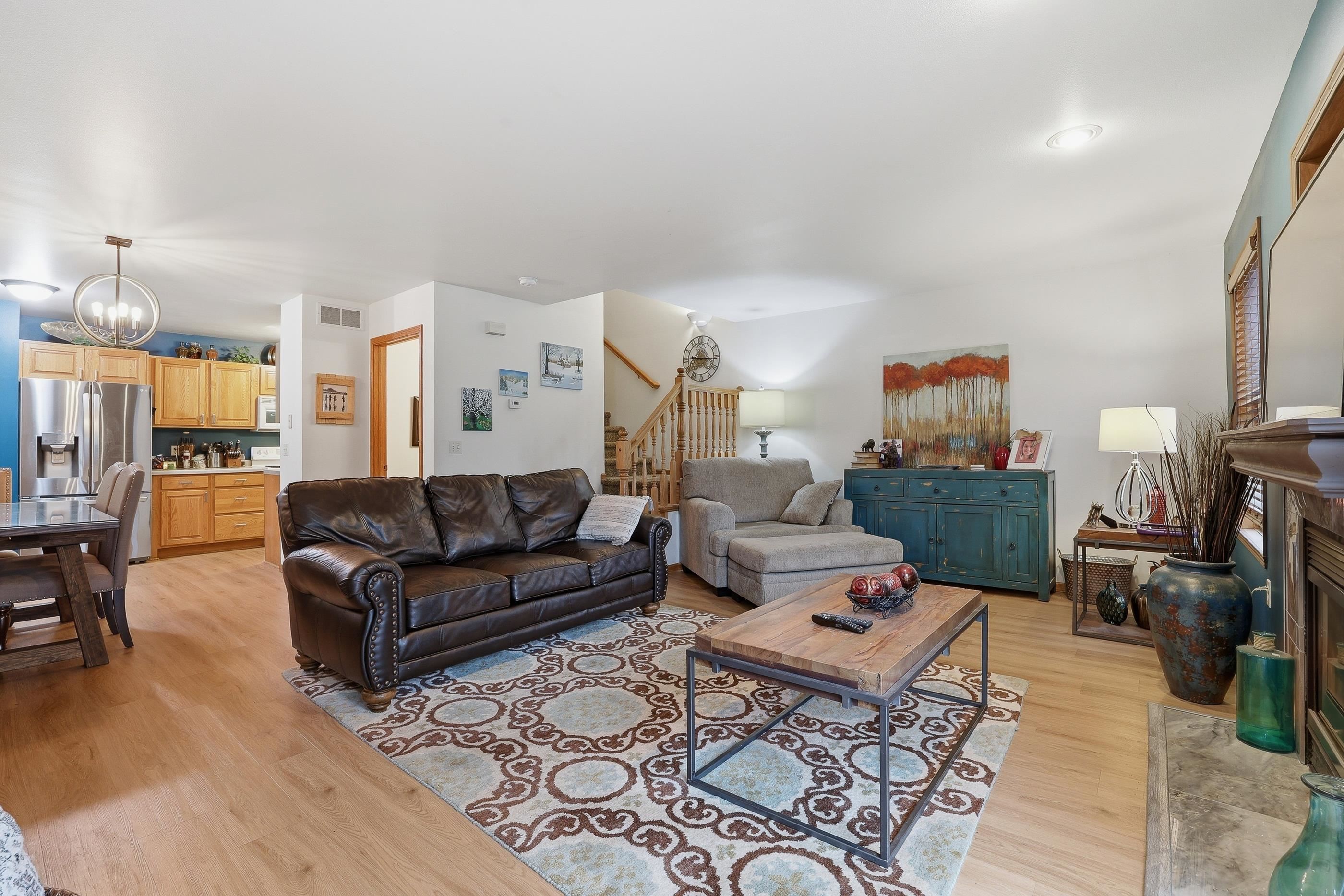 300 WHITE OAK AVENUE, Plover, Wisconsin 54467, 3 Bedrooms Bedrooms, ,2 BathroomsBathrooms,Residential,For Sale,300 WHITE OAK AVENUE,22601482