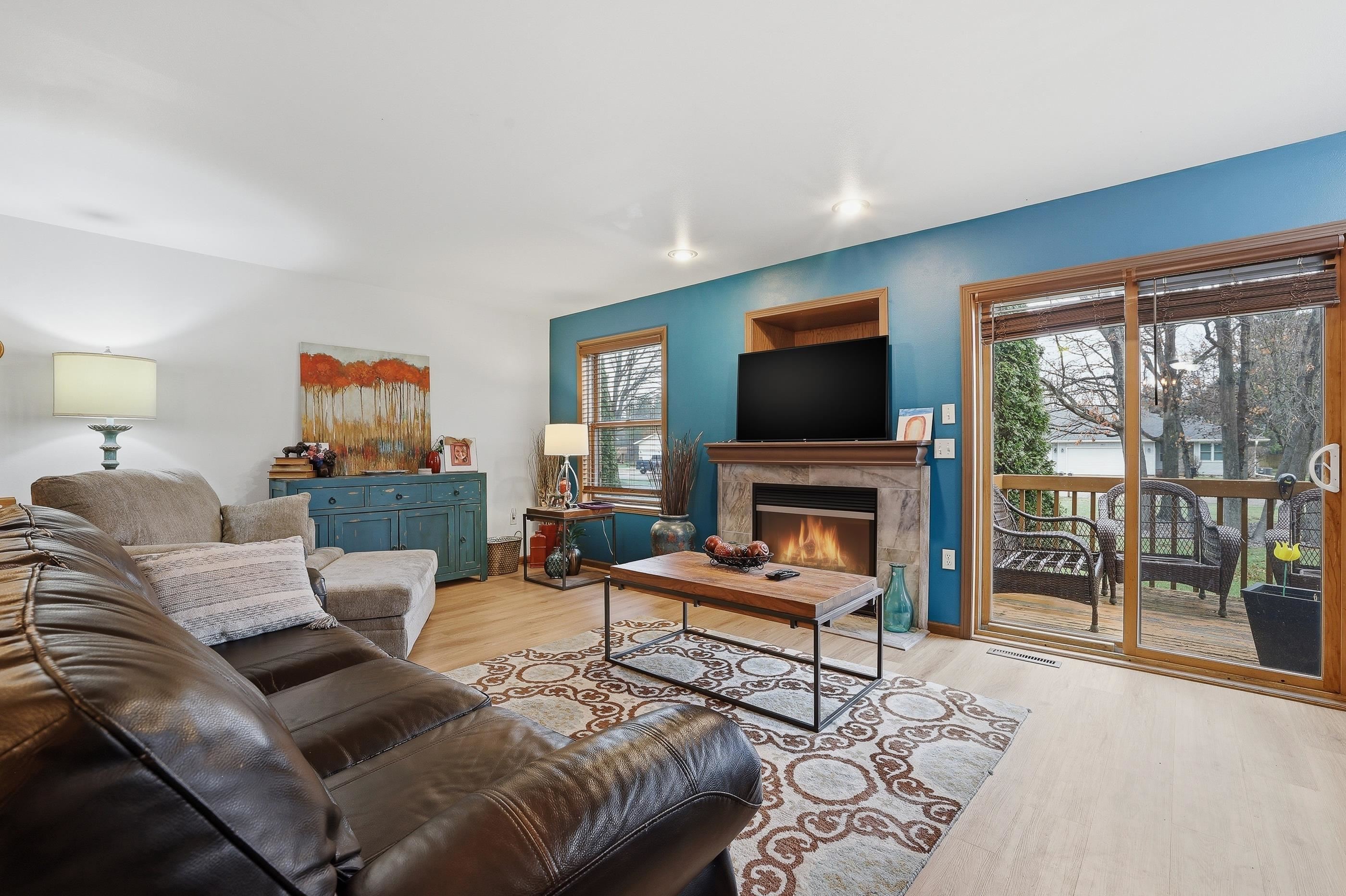 300 WHITE OAK AVENUE, Plover, Wisconsin 54467, 3 Bedrooms Bedrooms, ,2 BathroomsBathrooms,Residential,For Sale,300 WHITE OAK AVENUE,22601482