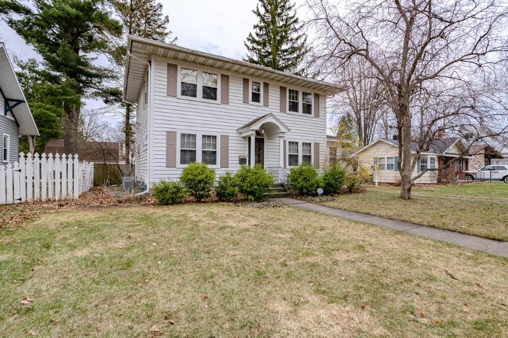 439 STURGEON EDDY ROAD, Wausau, Wisconsin 54403, 3 Bedrooms Bedrooms, ,1 BathroomBathrooms,Residential,For Sale,439 STURGEON EDDY ROAD,22601483