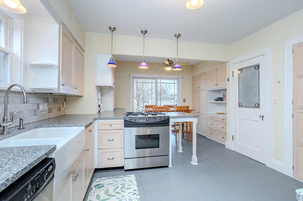 439 STURGEON EDDY ROAD, Wausau, Wisconsin 54403, 3 Bedrooms Bedrooms, ,1 BathroomBathrooms,Residential,For Sale,439 STURGEON EDDY ROAD,22601483