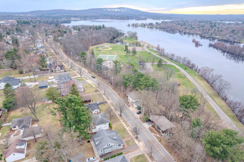 439 STURGEON EDDY ROAD, Wausau, Wisconsin 54403, 3 Bedrooms Bedrooms, ,1 BathroomBathrooms,Residential,For Sale,439 STURGEON EDDY ROAD,22601483