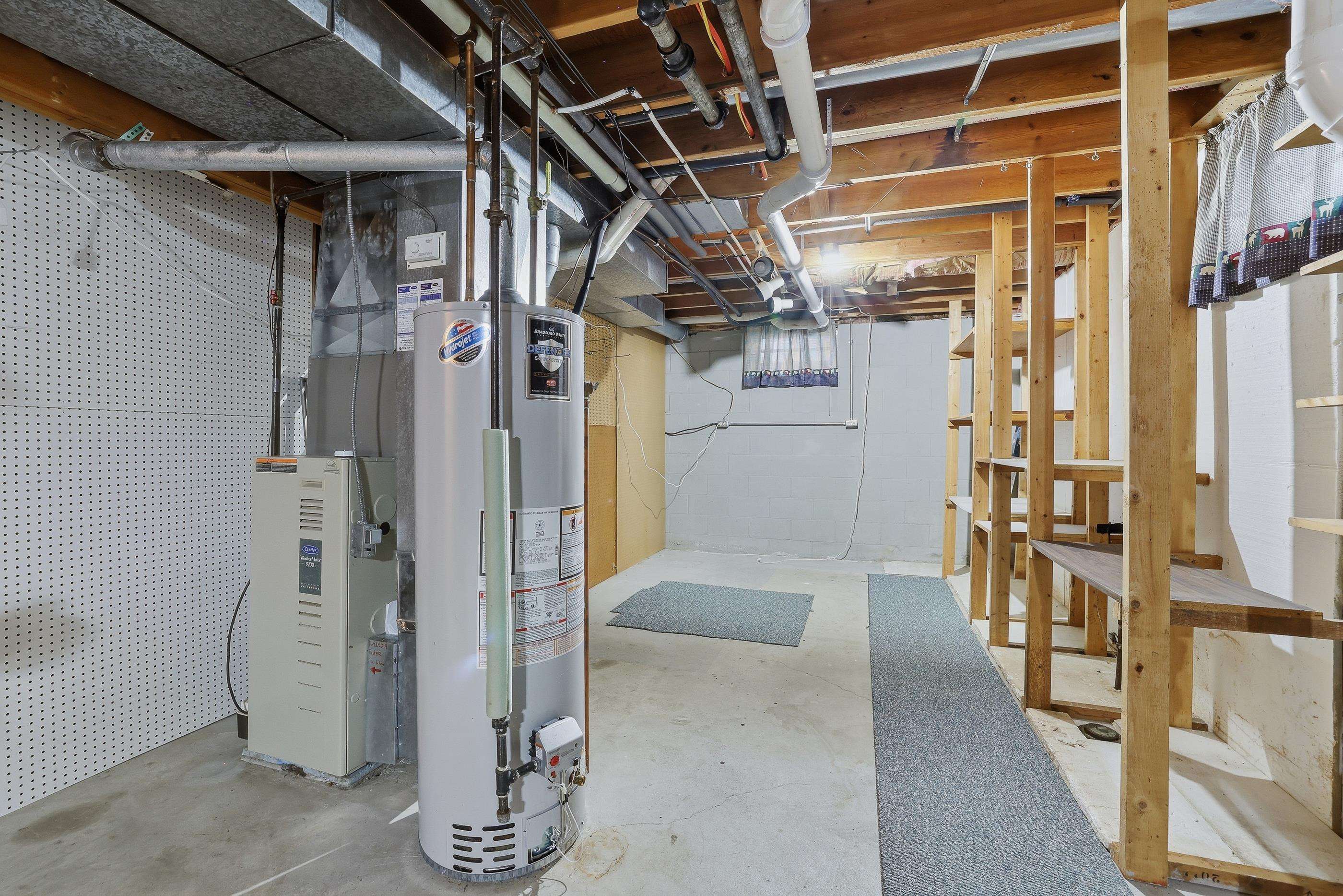 701 WILSHIRE BOULEVARD, Stevens Point, Wisconsin 54481, 3 Bedrooms Bedrooms, ,1 BathroomBathrooms,Residential,For Sale,701 WILSHIRE BOULEVARD,22601486