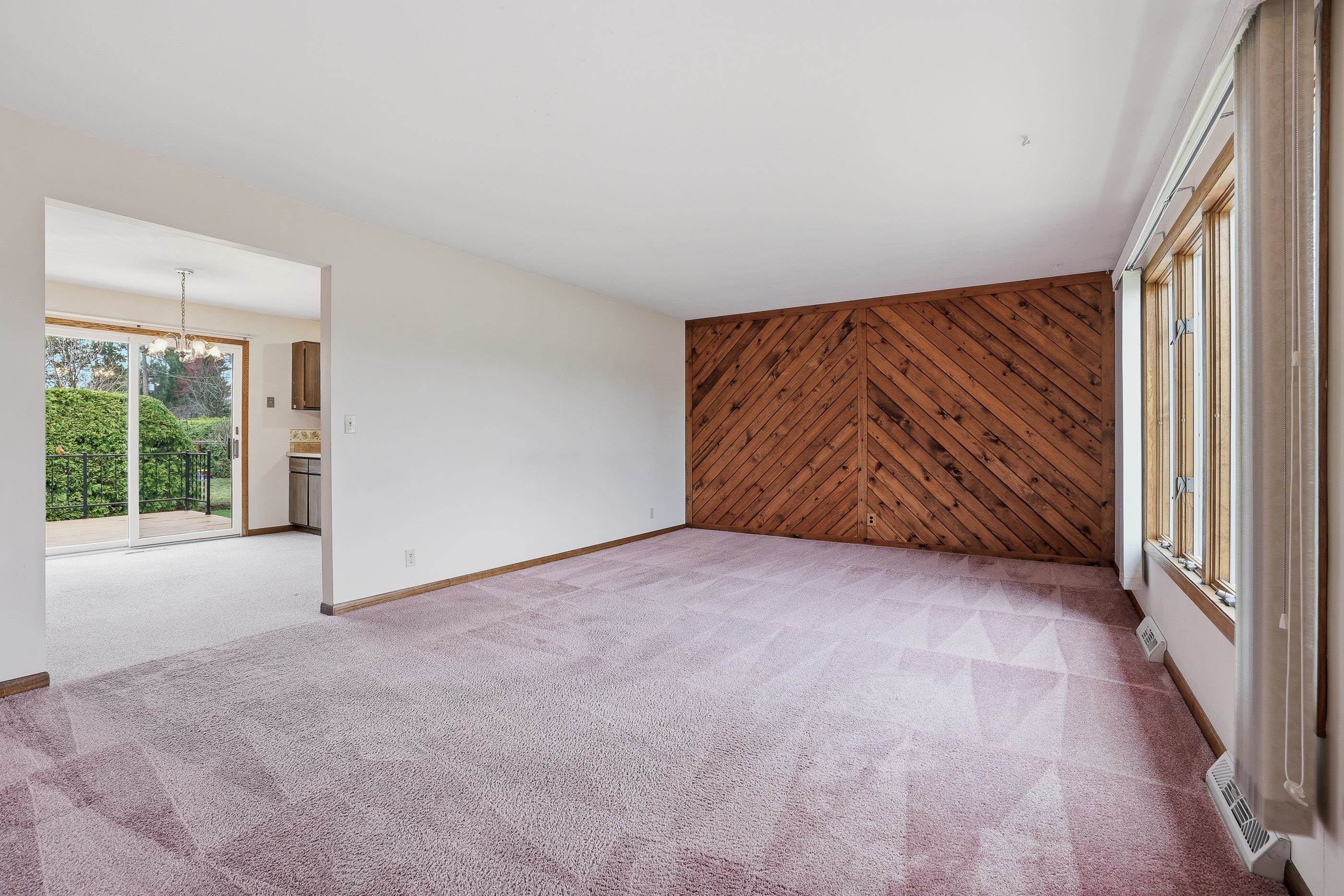 701 WILSHIRE BOULEVARD, Stevens Point, Wisconsin 54481, 3 Bedrooms Bedrooms, ,1 BathroomBathrooms,Residential,For Sale,701 WILSHIRE BOULEVARD,22601486