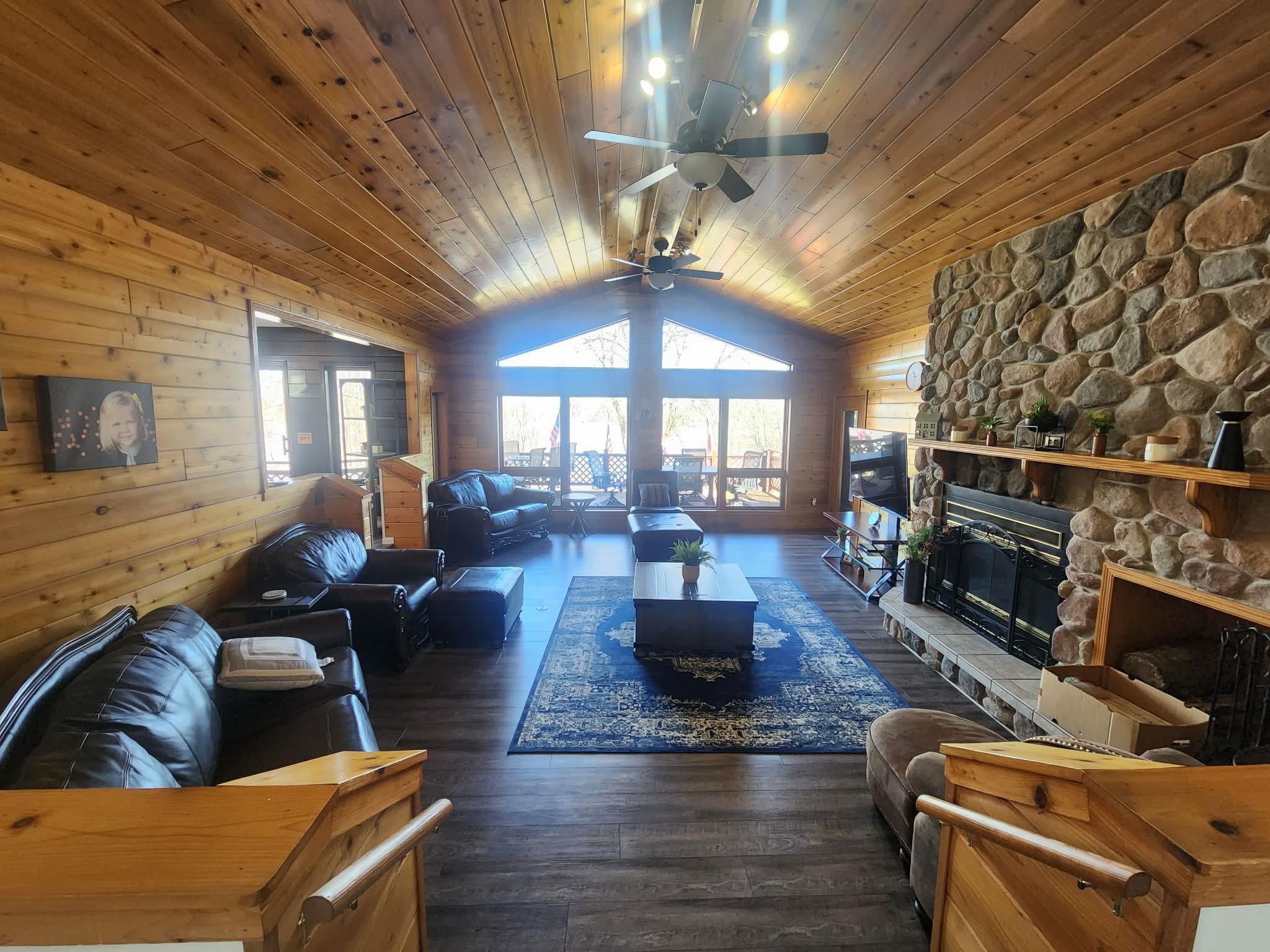 126280 EAU PLEINE ROAD, Stratford, Wisconsin 54484, 3 Bedrooms Bedrooms, ,2 BathroomsBathrooms,Residential,For Sale,126280 EAU PLEINE ROAD,22601488