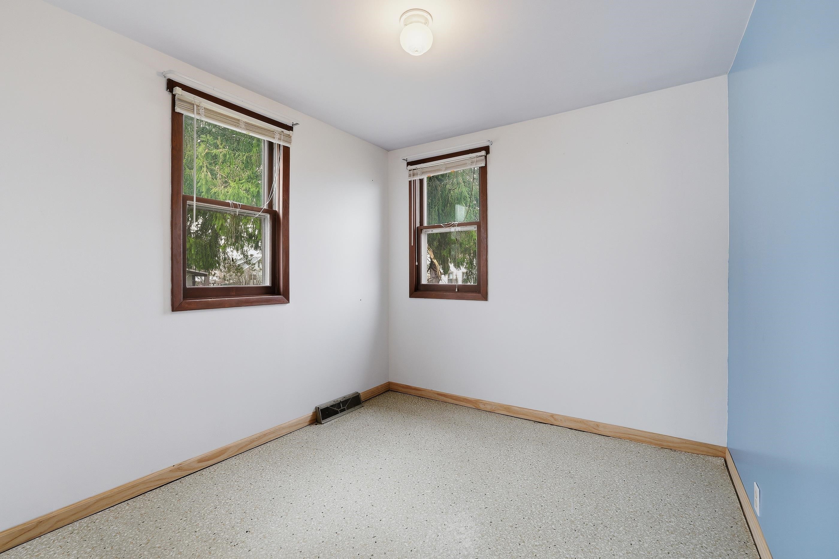 331 SECOND STREET, Rosholt, Wisconsin 54473, 2 Bedrooms Bedrooms, ,1 BathroomBathrooms,Residential,For Sale,331 SECOND STREET,22601490