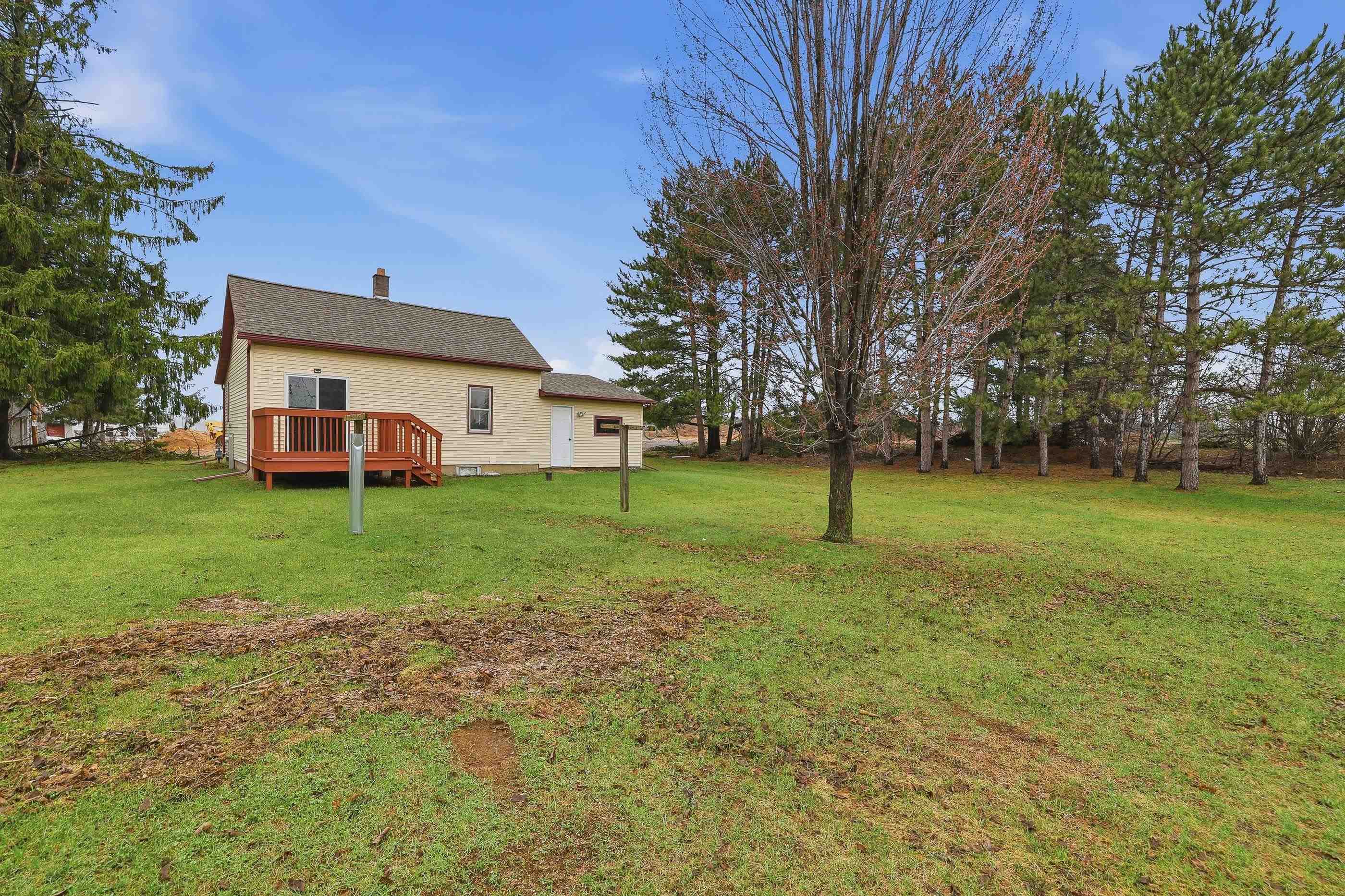 331 SECOND STREET, Rosholt, Wisconsin 54473, 2 Bedrooms Bedrooms, ,1 BathroomBathrooms,Residential,For Sale,331 SECOND STREET,22601490