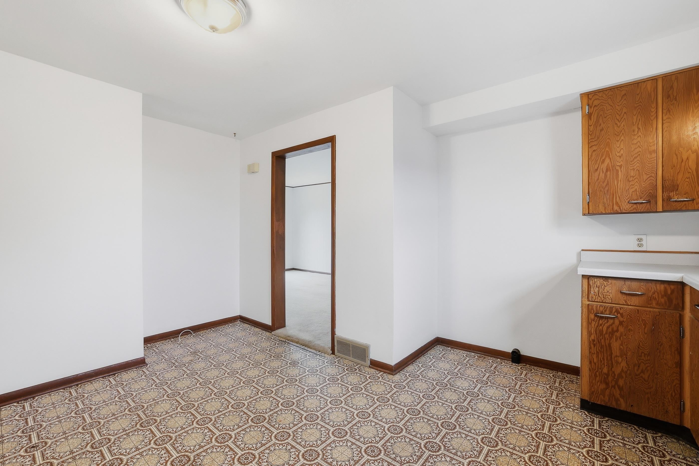 331 SECOND STREET, Rosholt, Wisconsin 54473, 2 Bedrooms Bedrooms, ,1 BathroomBathrooms,Residential,For Sale,331 SECOND STREET,22601490