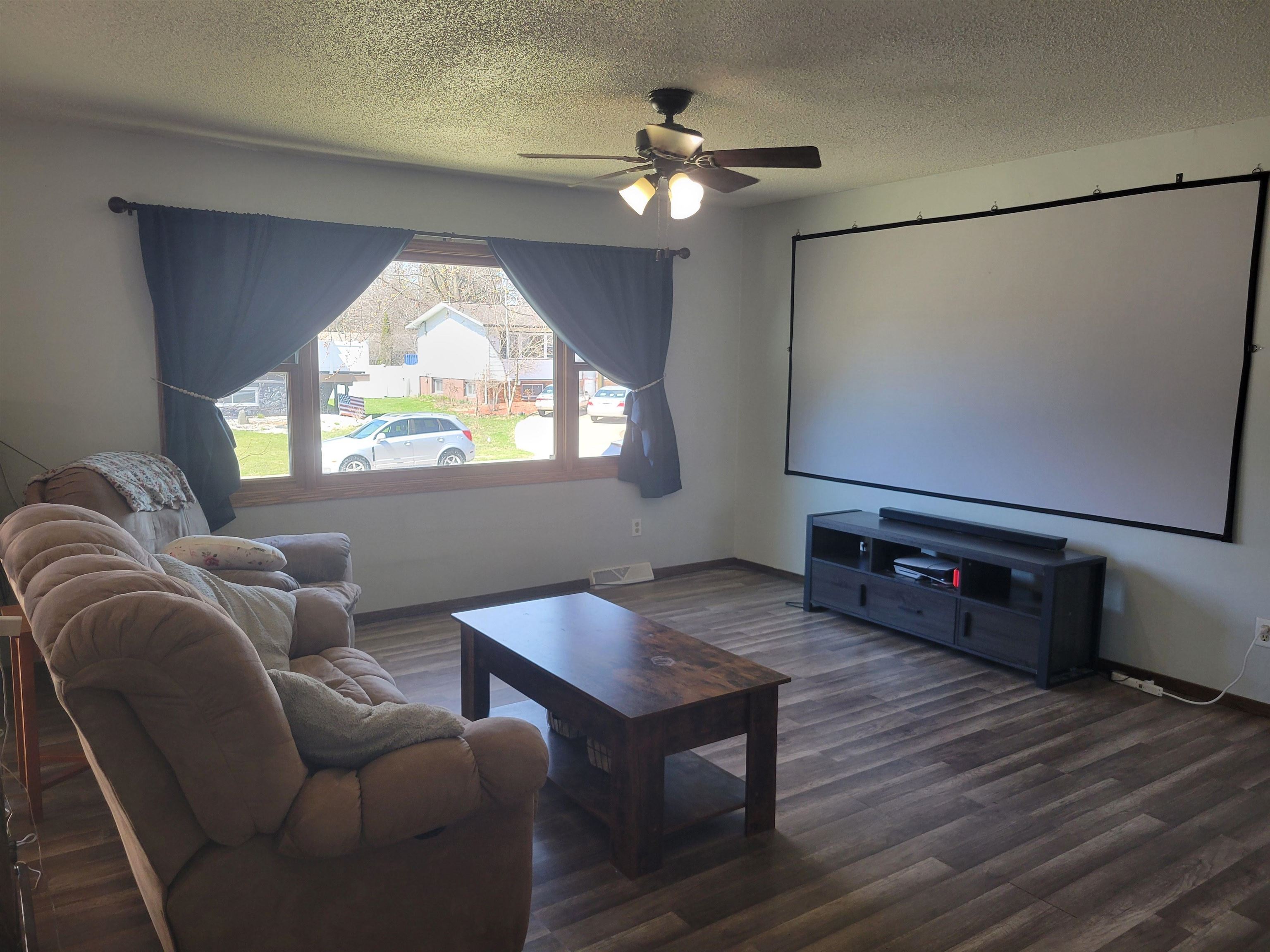 603 OAK STREET, Rothschild, Wisconsin 54474, 3 Bedrooms Bedrooms, ,2 BathroomsBathrooms,Residential,For Sale,603 OAK STREET,22601491