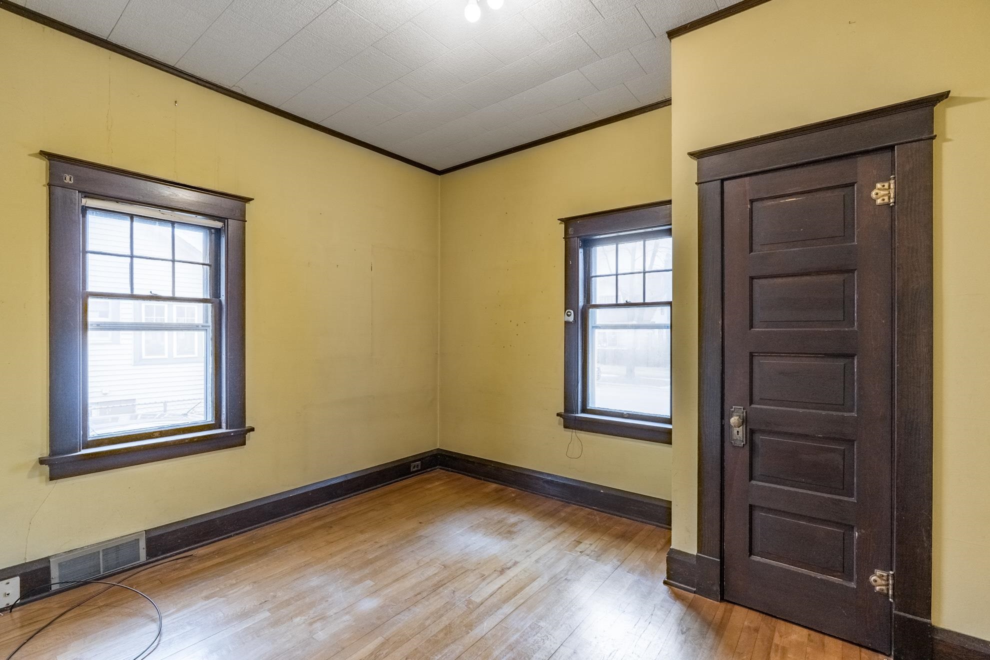 706 S 5TH AVENUE, Wausau, Wisconsin 54401, 3 Bedrooms Bedrooms, ,1 BathroomBathrooms,Residential,For Sale,706 S 5TH AVENUE,22601493