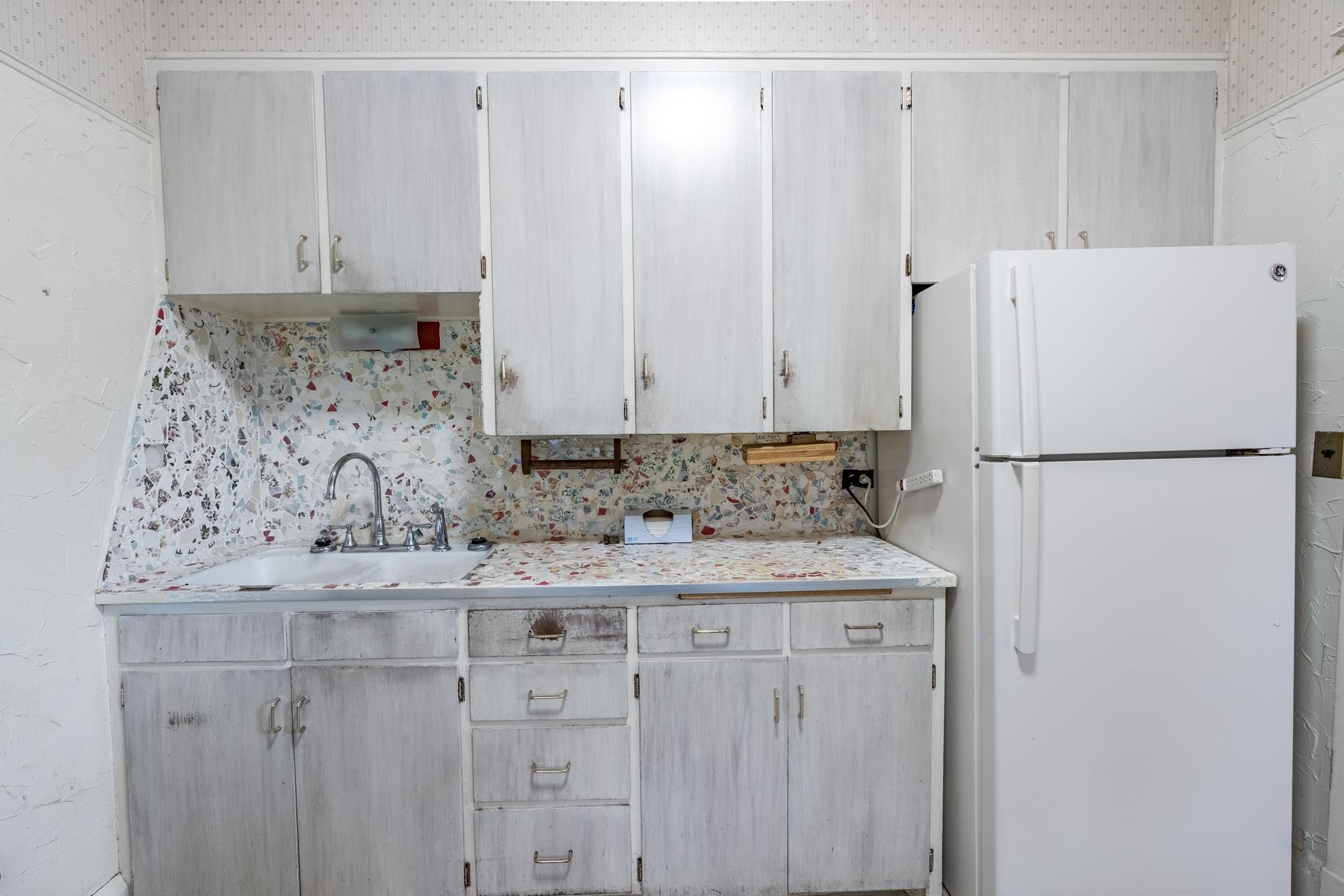 706 S 5TH AVENUE, Wausau, Wisconsin 54401, 3 Bedrooms Bedrooms, ,1 BathroomBathrooms,Residential,For Sale,706 S 5TH AVENUE,22601493