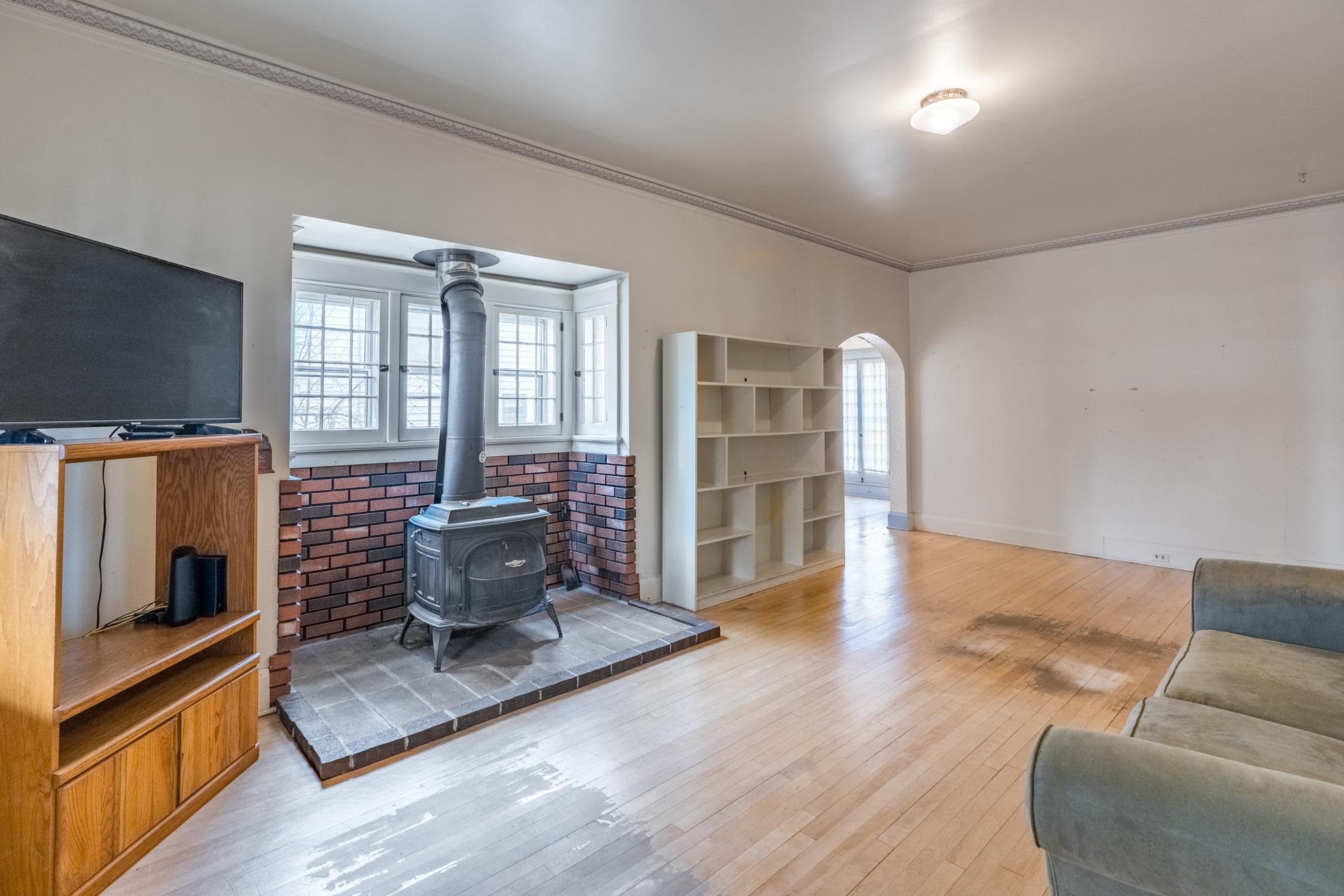 706 S 5TH AVENUE, Wausau, Wisconsin 54401, 3 Bedrooms Bedrooms, ,1 BathroomBathrooms,Residential,For Sale,706 S 5TH AVENUE,22601493