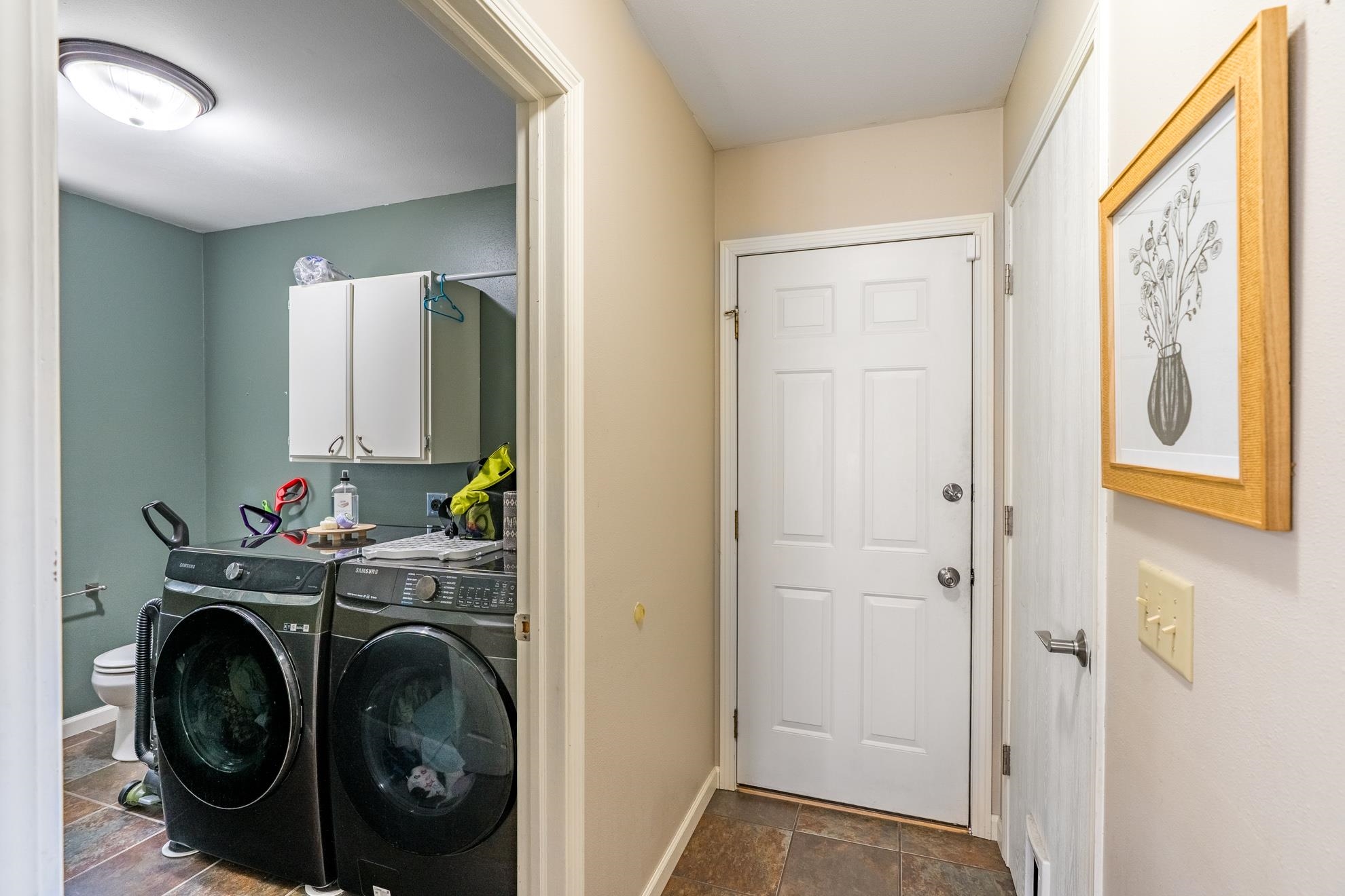 406 S LARCH AVENUE, Marshfield, Wisconsin 54449, 3 Bedrooms Bedrooms, ,2 BathroomsBathrooms,Residential,For Sale,406 S LARCH AVENUE,22601494