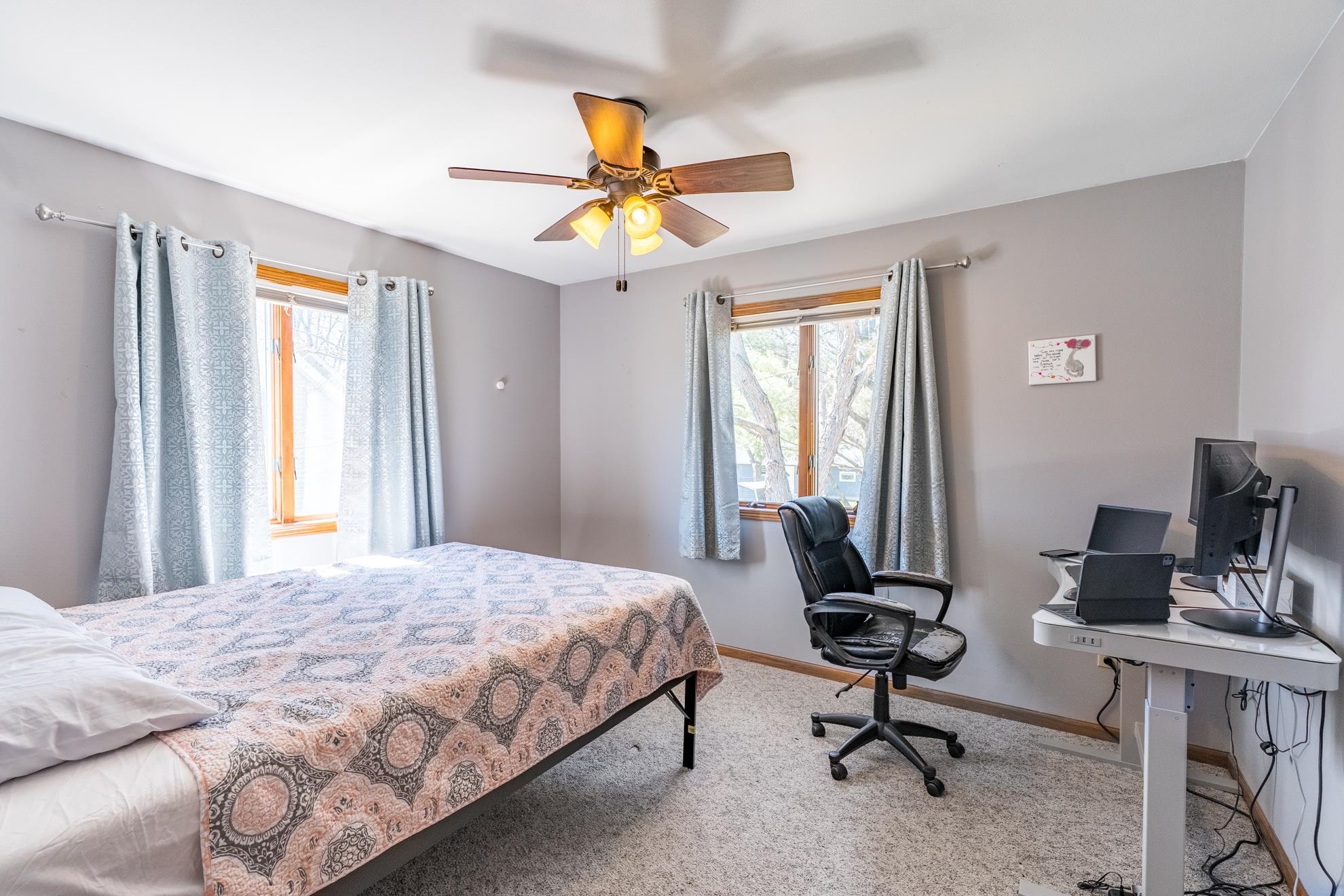 406 S LARCH AVENUE, Marshfield, Wisconsin 54449, 3 Bedrooms Bedrooms, ,2 BathroomsBathrooms,Residential,For Sale,406 S LARCH AVENUE,22601494