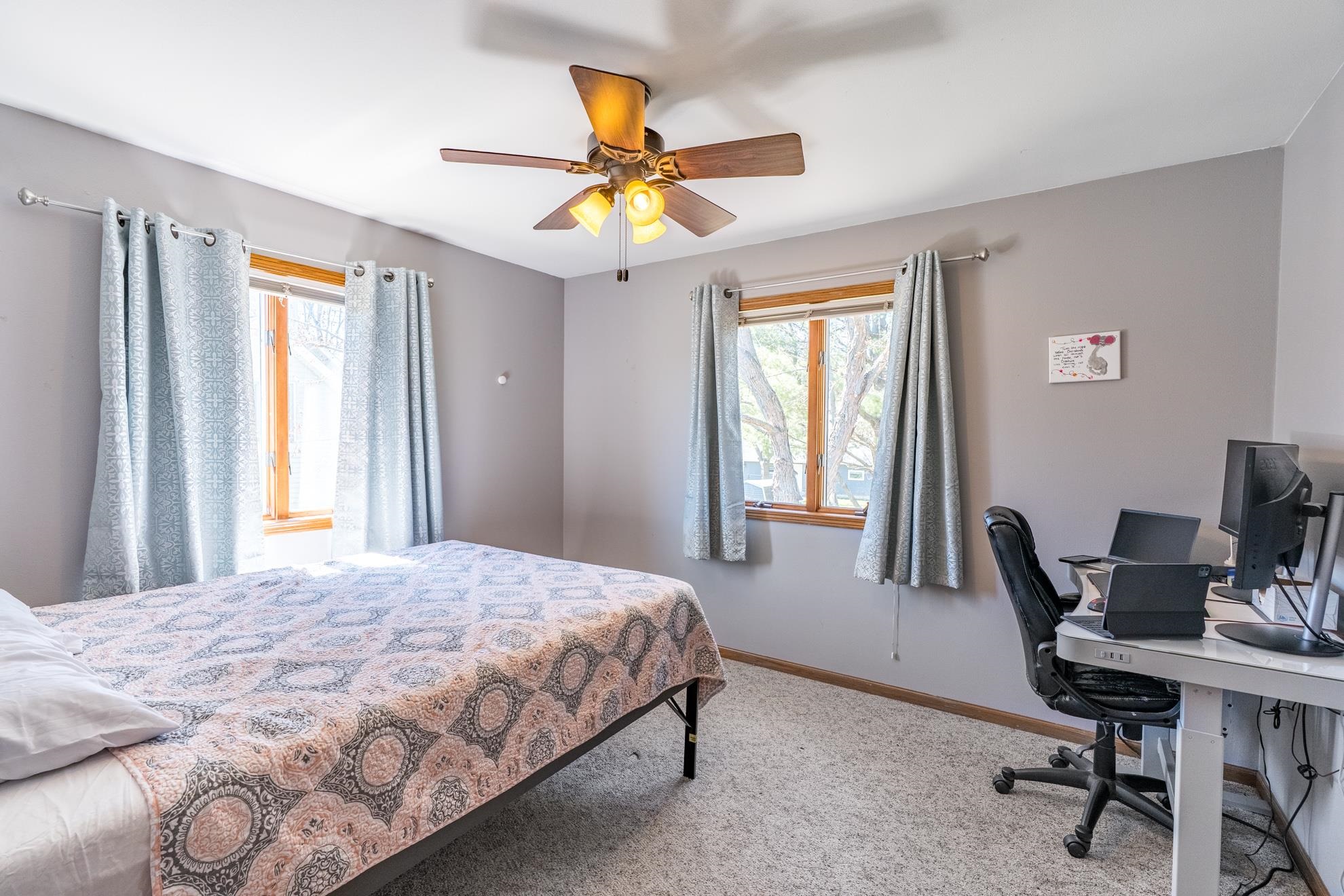 406 S LARCH AVENUE, Marshfield, Wisconsin 54449, 3 Bedrooms Bedrooms, ,2 BathroomsBathrooms,Residential,For Sale,406 S LARCH AVENUE,22601494