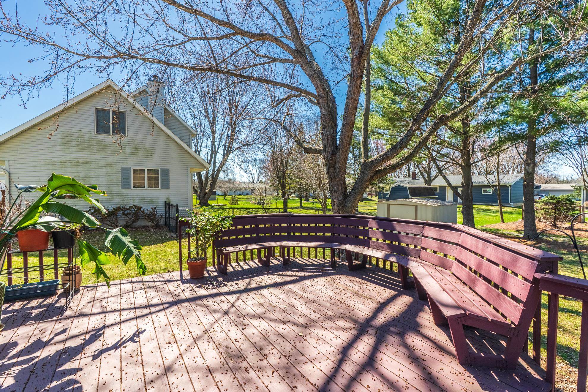 406 S LARCH AVENUE, Marshfield, Wisconsin 54449, 3 Bedrooms Bedrooms, ,2 BathroomsBathrooms,Residential,For Sale,406 S LARCH AVENUE,22601494