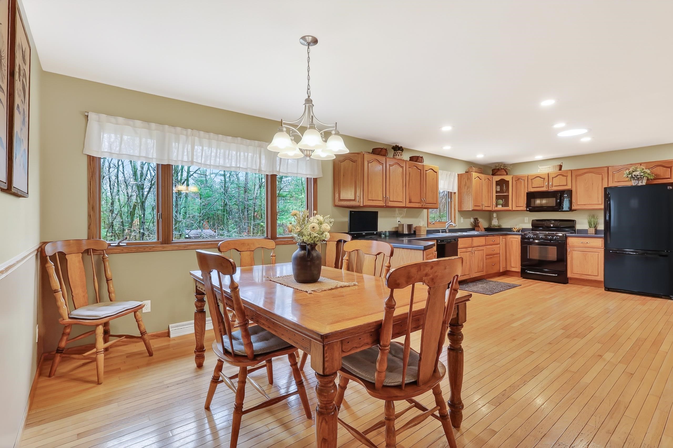 4028 WOODRIDGE TRACE, Wisconsin Rapids, Wisconsin 54495, 4 Bedrooms Bedrooms, ,2 BathroomsBathrooms,Residential,For Sale,4028 WOODRIDGE TRACE,22601495