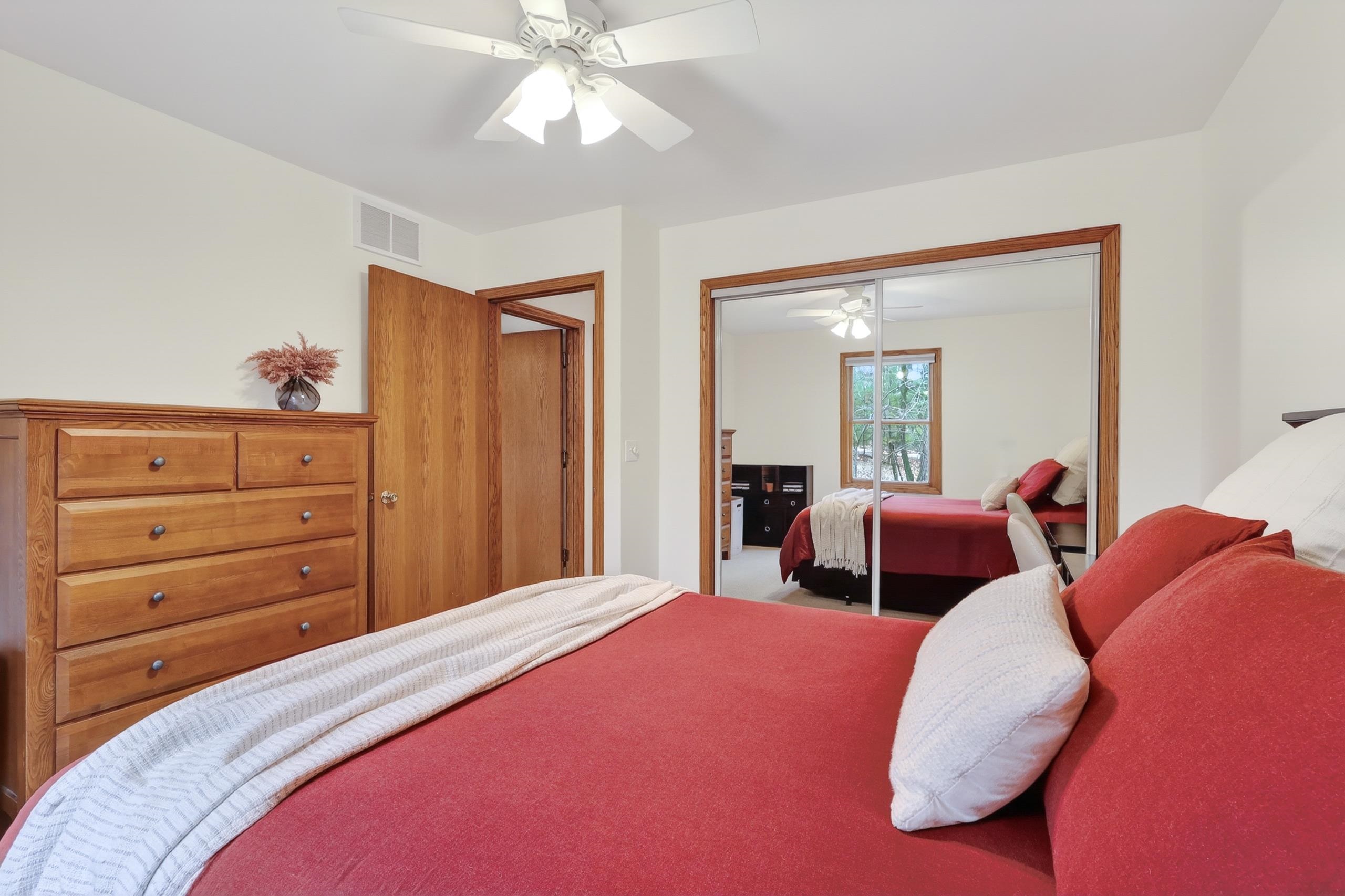 4028 WOODRIDGE TRACE, Wisconsin Rapids, Wisconsin 54495, 4 Bedrooms Bedrooms, ,2 BathroomsBathrooms,Residential,For Sale,4028 WOODRIDGE TRACE,22601495