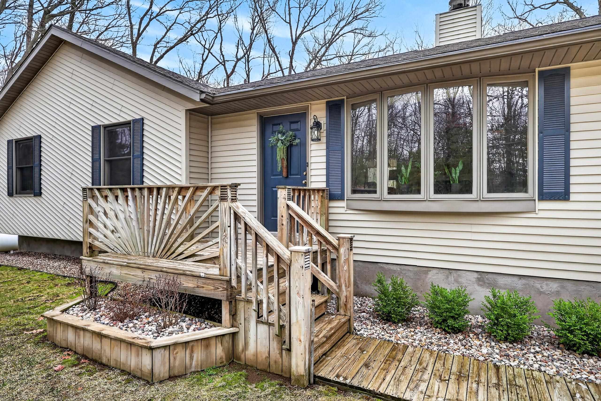 4028 WOODRIDGE TRACE, Wisconsin Rapids, Wisconsin 54495, 4 Bedrooms Bedrooms, ,2 BathroomsBathrooms,Residential,For Sale,4028 WOODRIDGE TRACE,22601495