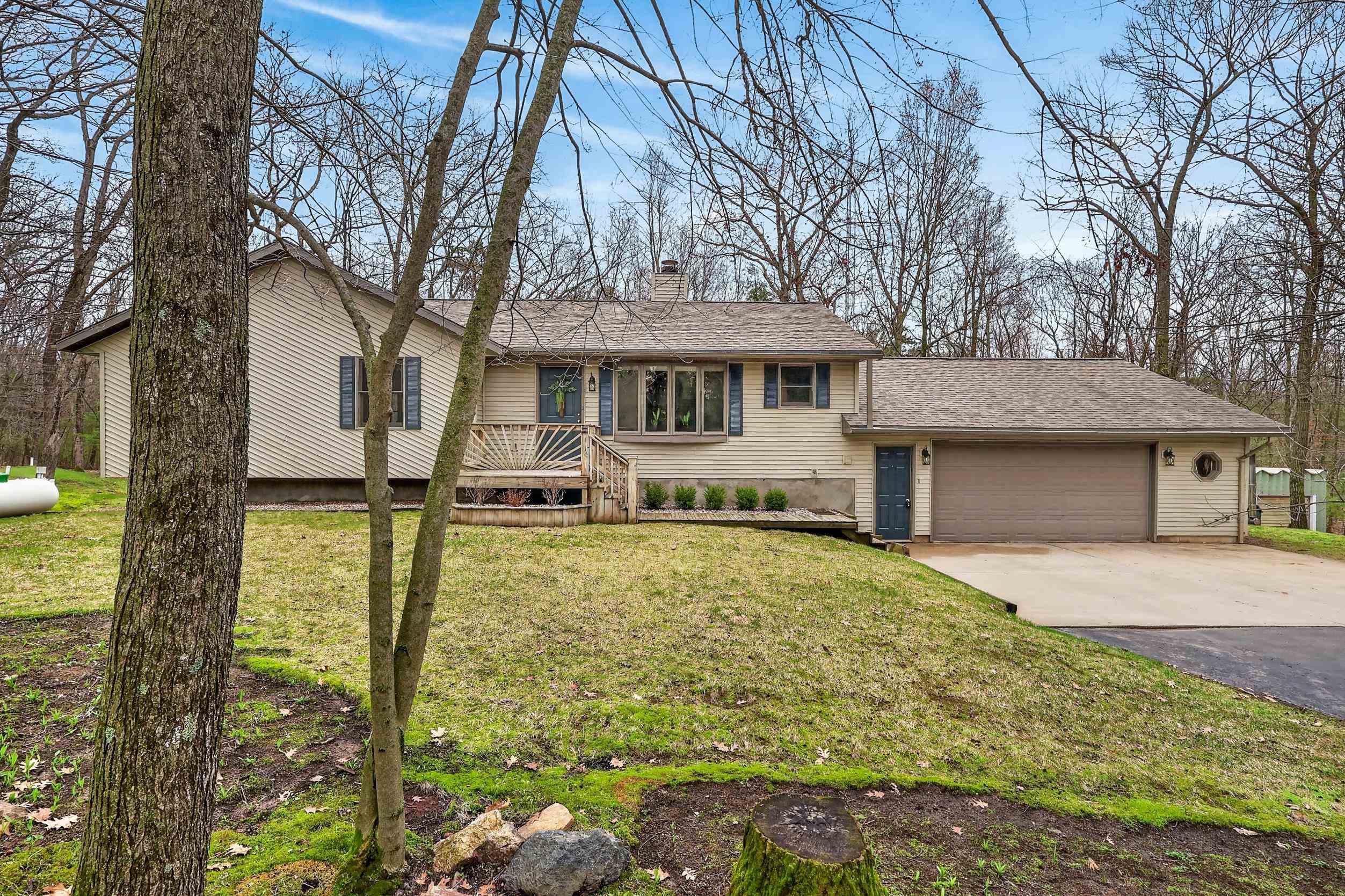 4028 WOODRIDGE TRACE, Wisconsin Rapids, Wisconsin 54495, 4 Bedrooms Bedrooms, ,2 BathroomsBathrooms,Residential,For Sale,4028 WOODRIDGE TRACE,22601495