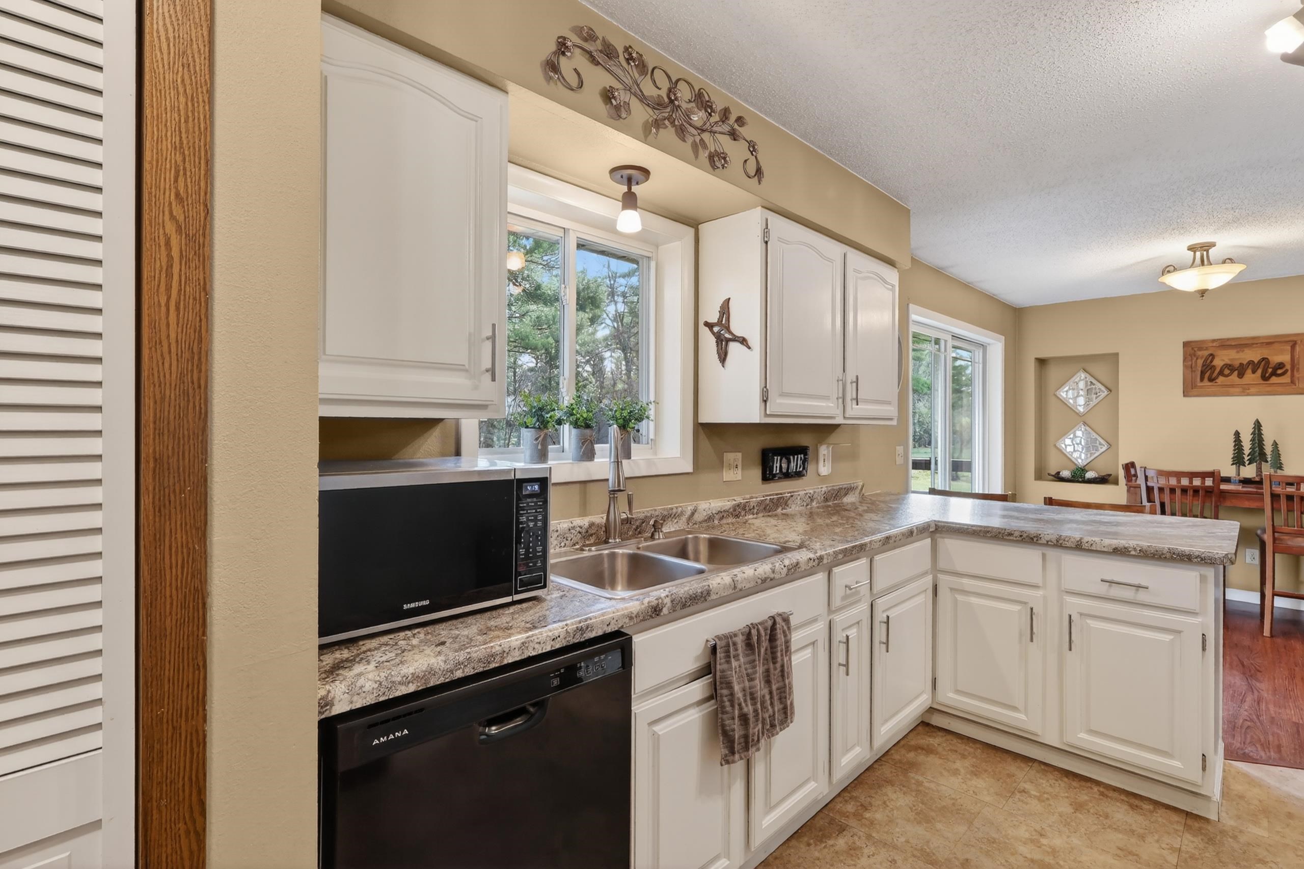 3811 36TH STREET SOUTH, Wisconsin Rapids, Wisconsin 54494, 3 Bedrooms Bedrooms, ,1 BathroomBathrooms,Residential,For Sale,3811 36TH STREET SOUTH,22601496