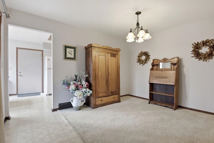 10633 COUNTY ROAD BB, Marshfield, Wisconsin 54449, 3 Bedrooms Bedrooms, ,2 BathroomsBathrooms,Residential,For Sale,10633 COUNTY ROAD BB,22601500