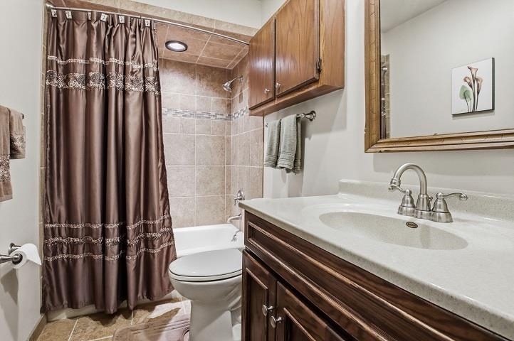 10633 COUNTY ROAD BB, Marshfield, Wisconsin 54449, 3 Bedrooms Bedrooms, ,2 BathroomsBathrooms,Residential,For Sale,10633 COUNTY ROAD BB,22601500