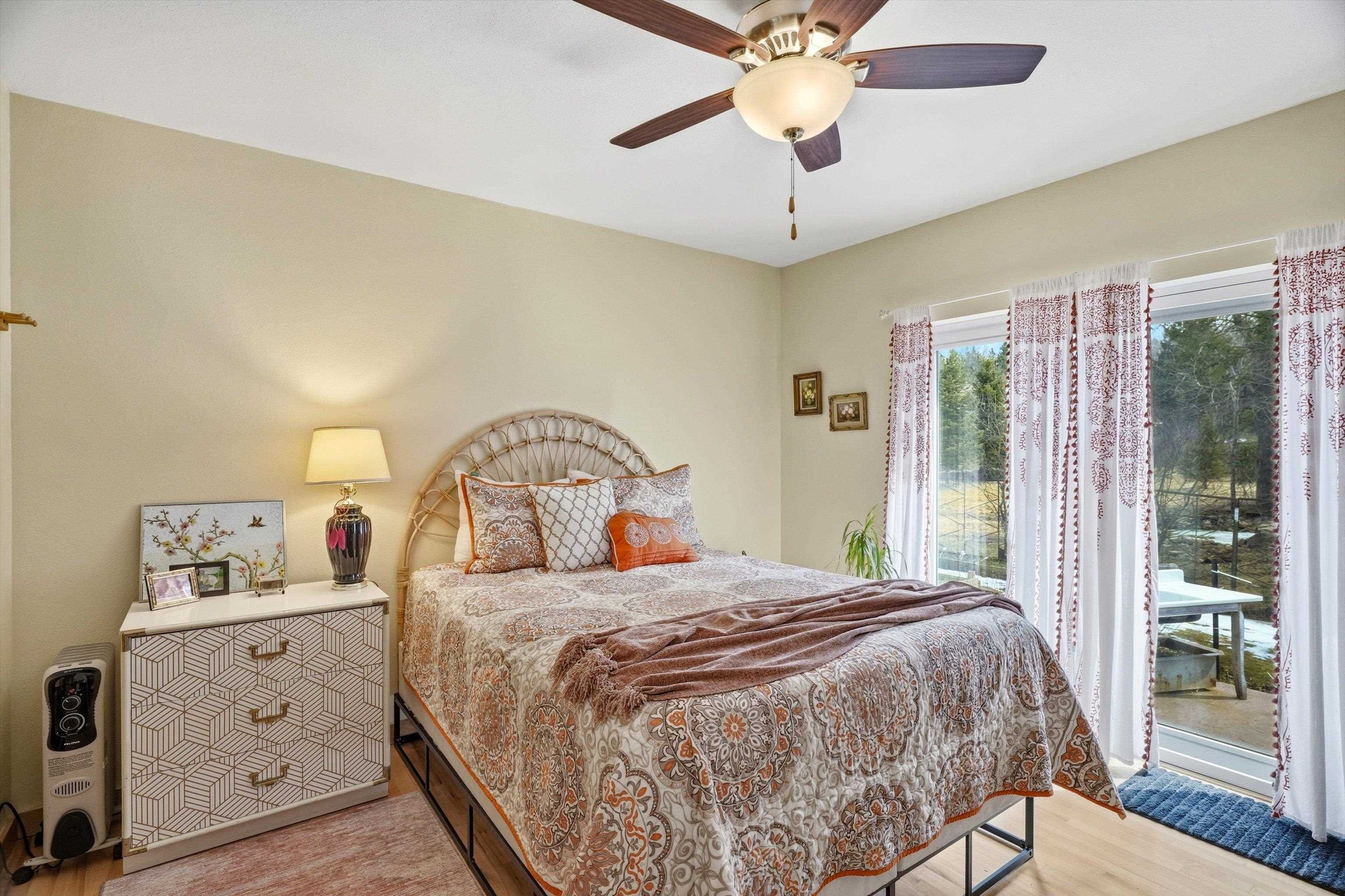 112129 OLD SUGARBUSH LANE, Marshfield, Wisconsin 54449, 3 Bedrooms Bedrooms, ,4 BathroomsBathrooms,Residential,For Sale,112129 OLD SUGARBUSH LANE,22601501