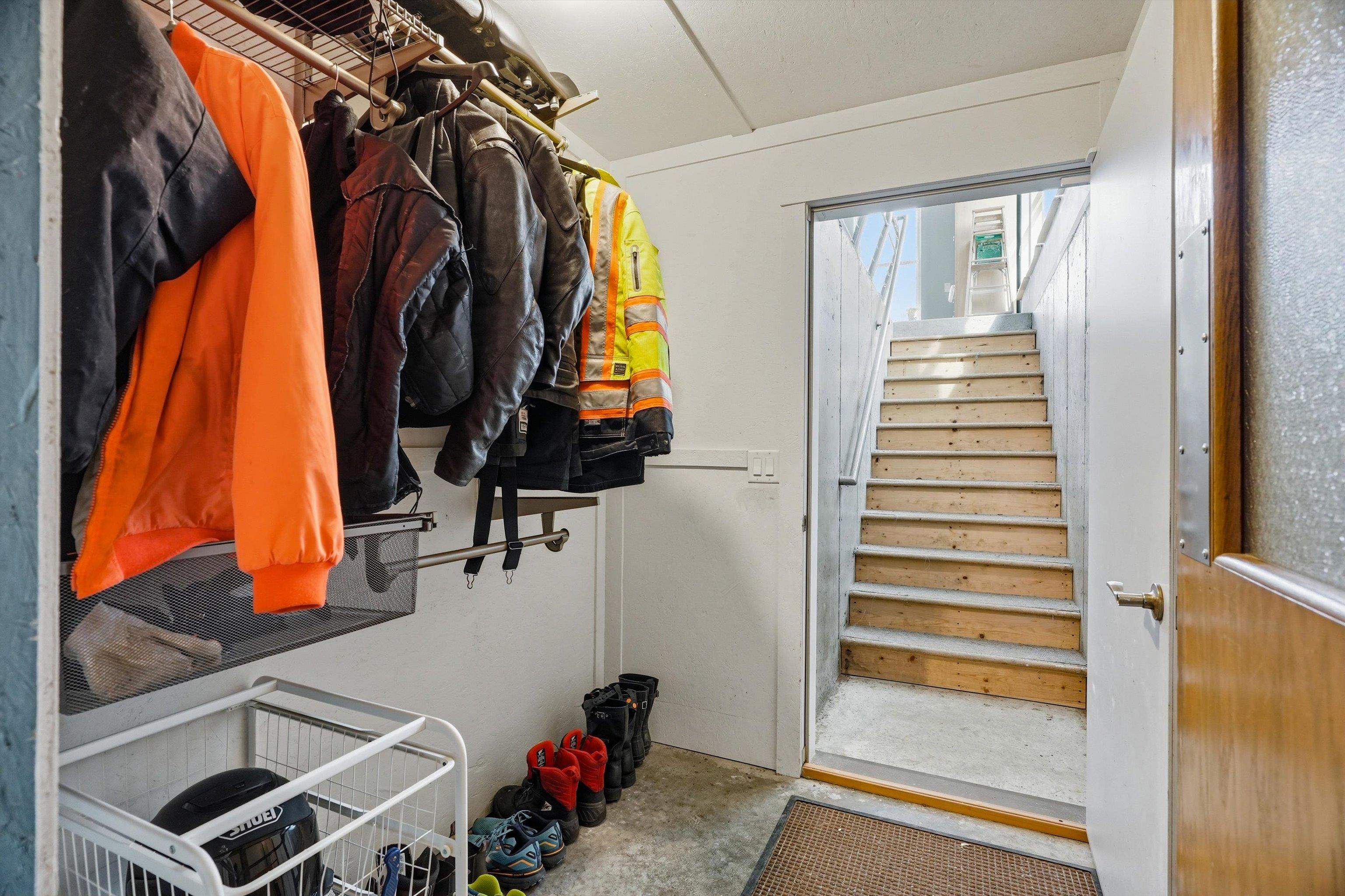 112129 OLD SUGARBUSH LANE, Marshfield, Wisconsin 54449, 3 Bedrooms Bedrooms, ,4 BathroomsBathrooms,Residential,For Sale,112129 OLD SUGARBUSH LANE,22601501