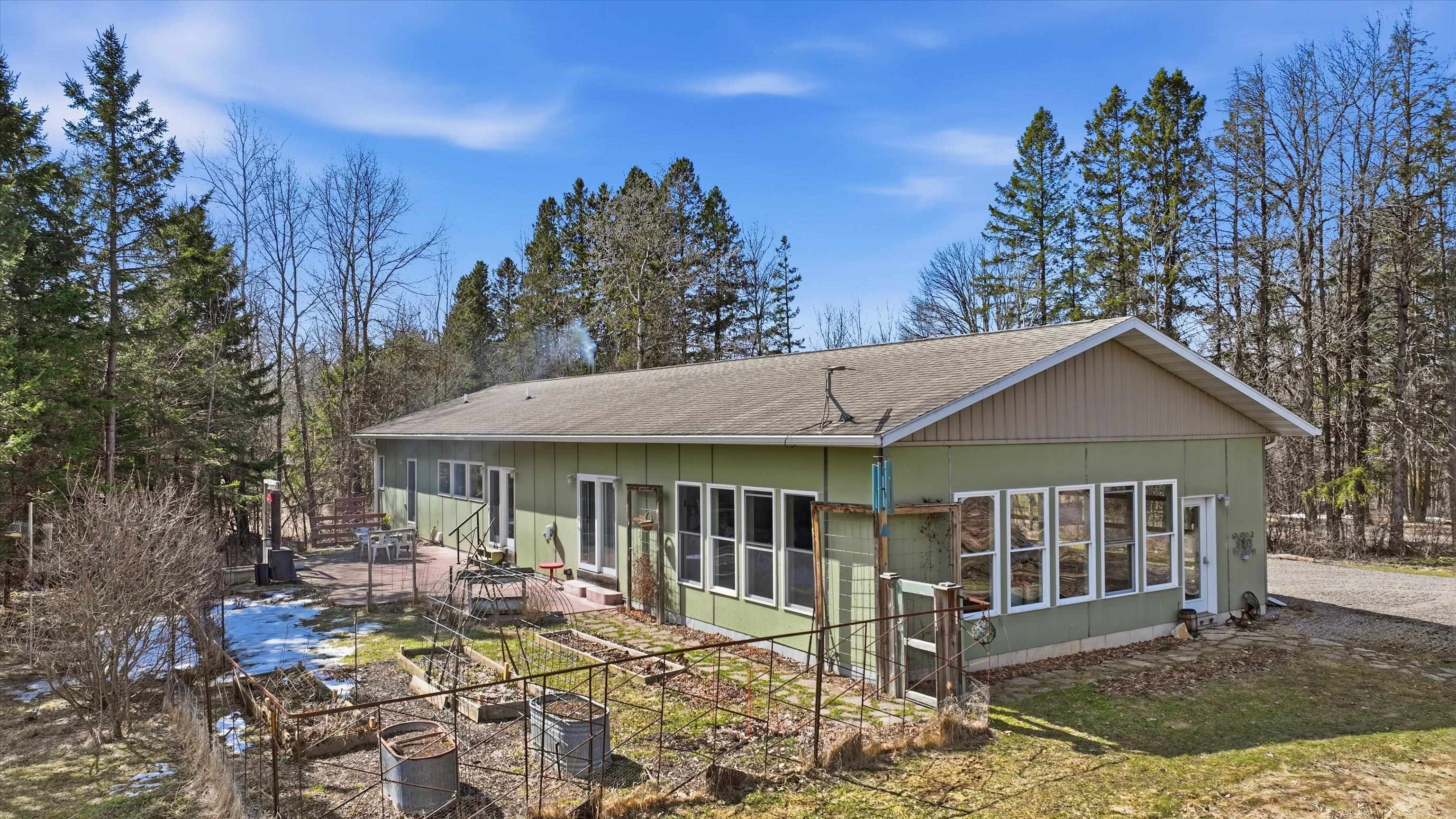 112129 OLD SUGARBUSH LANE, Marshfield, Wisconsin 54449, 3 Bedrooms Bedrooms, ,4 BathroomsBathrooms,Residential,For Sale,112129 OLD SUGARBUSH LANE,22601501