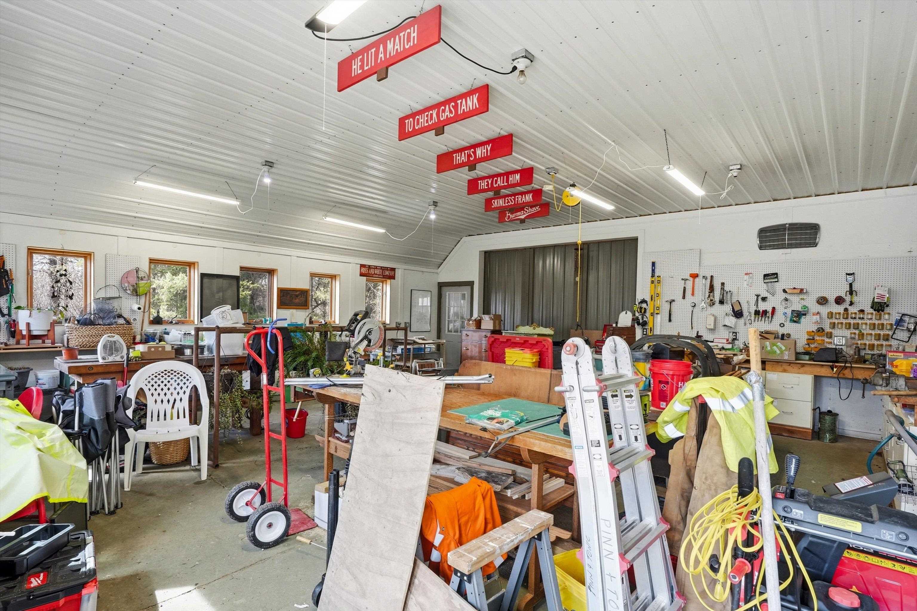 112129 OLD SUGARBUSH LANE, Marshfield, Wisconsin 54449, 3 Bedrooms Bedrooms, ,4 BathroomsBathrooms,Residential,For Sale,112129 OLD SUGARBUSH LANE,22601501