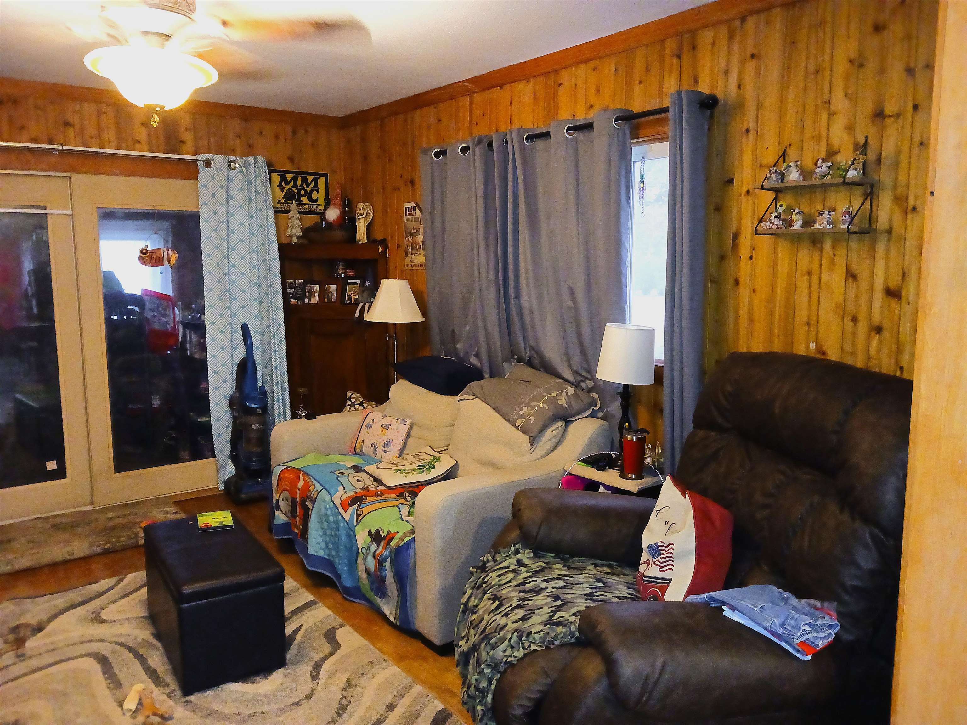 920 5TH STREET SOUTH, Wisconsin Rapids, Wisconsin 54494, 2 Bedrooms Bedrooms, ,1 BathroomBathrooms,Residential,For Sale,920 5TH STREET SOUTH,22601502