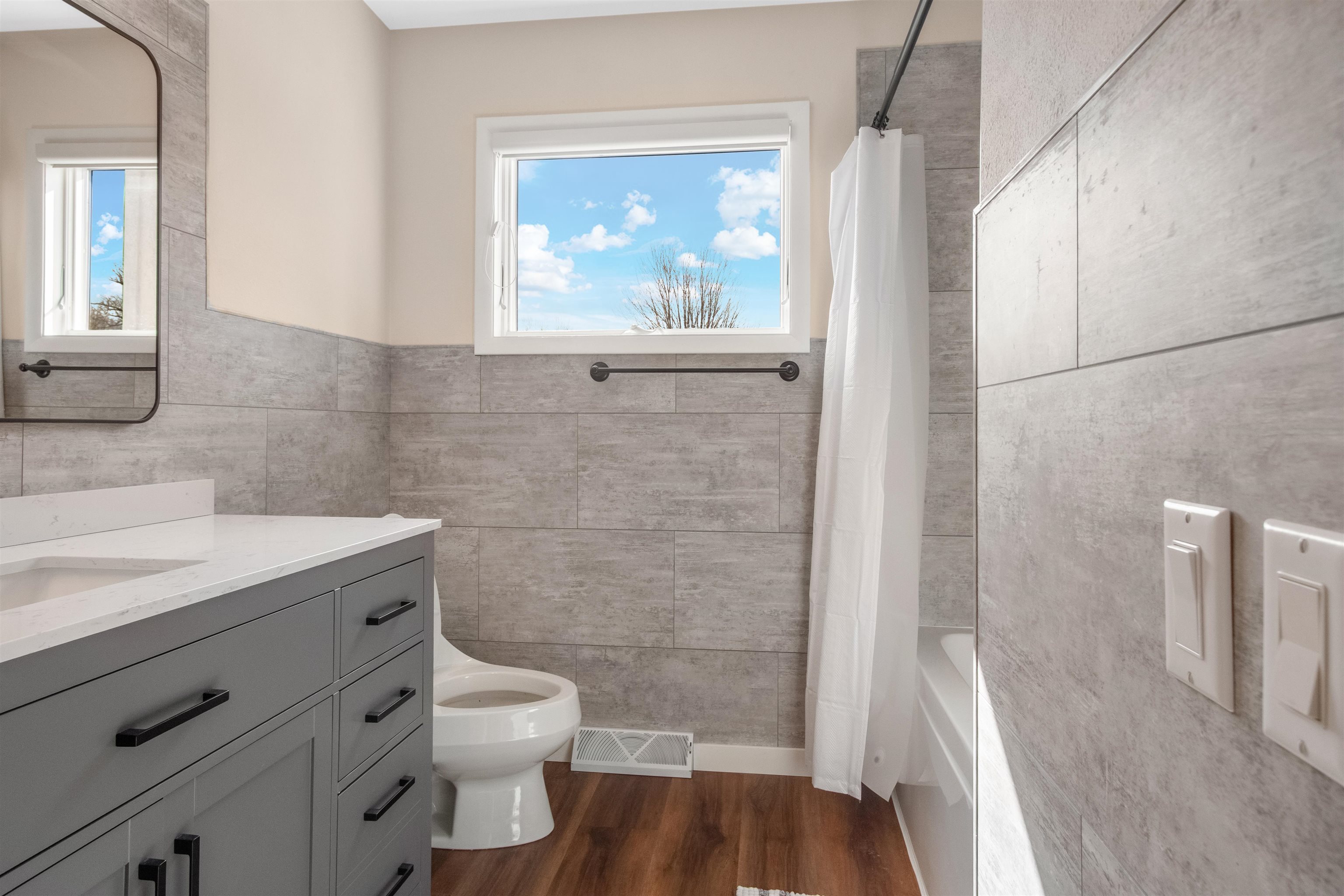 1951 1ST STREET NORTH, Wisconsin Rapids, Wisconsin 54494, 5 Bedrooms Bedrooms, ,3 BathroomsBathrooms,Residential,For Sale,1951 1ST STREET NORTH,22601504