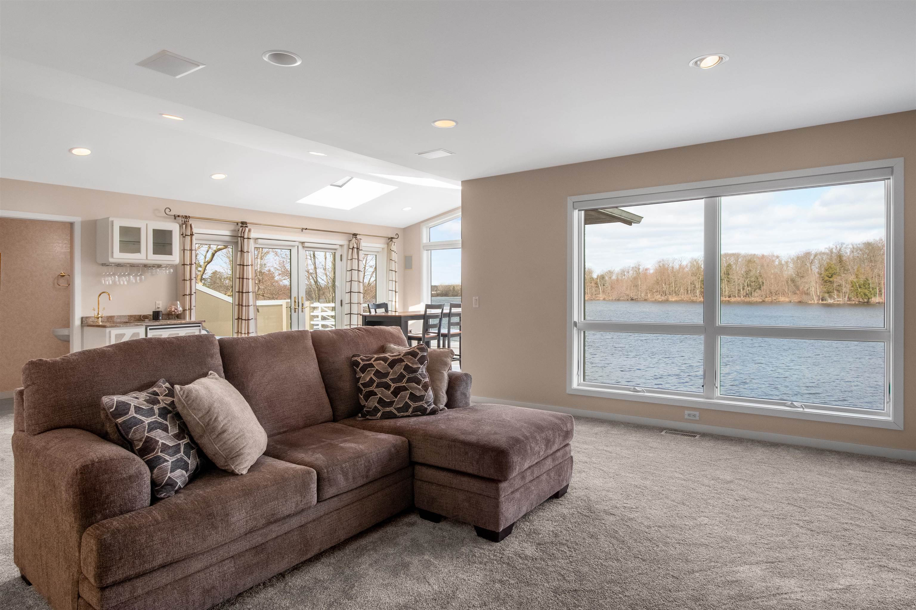 1951 1ST STREET NORTH, Wisconsin Rapids, Wisconsin 54494, 5 Bedrooms Bedrooms, ,3 BathroomsBathrooms,Residential,For Sale,1951 1ST STREET NORTH,22601504