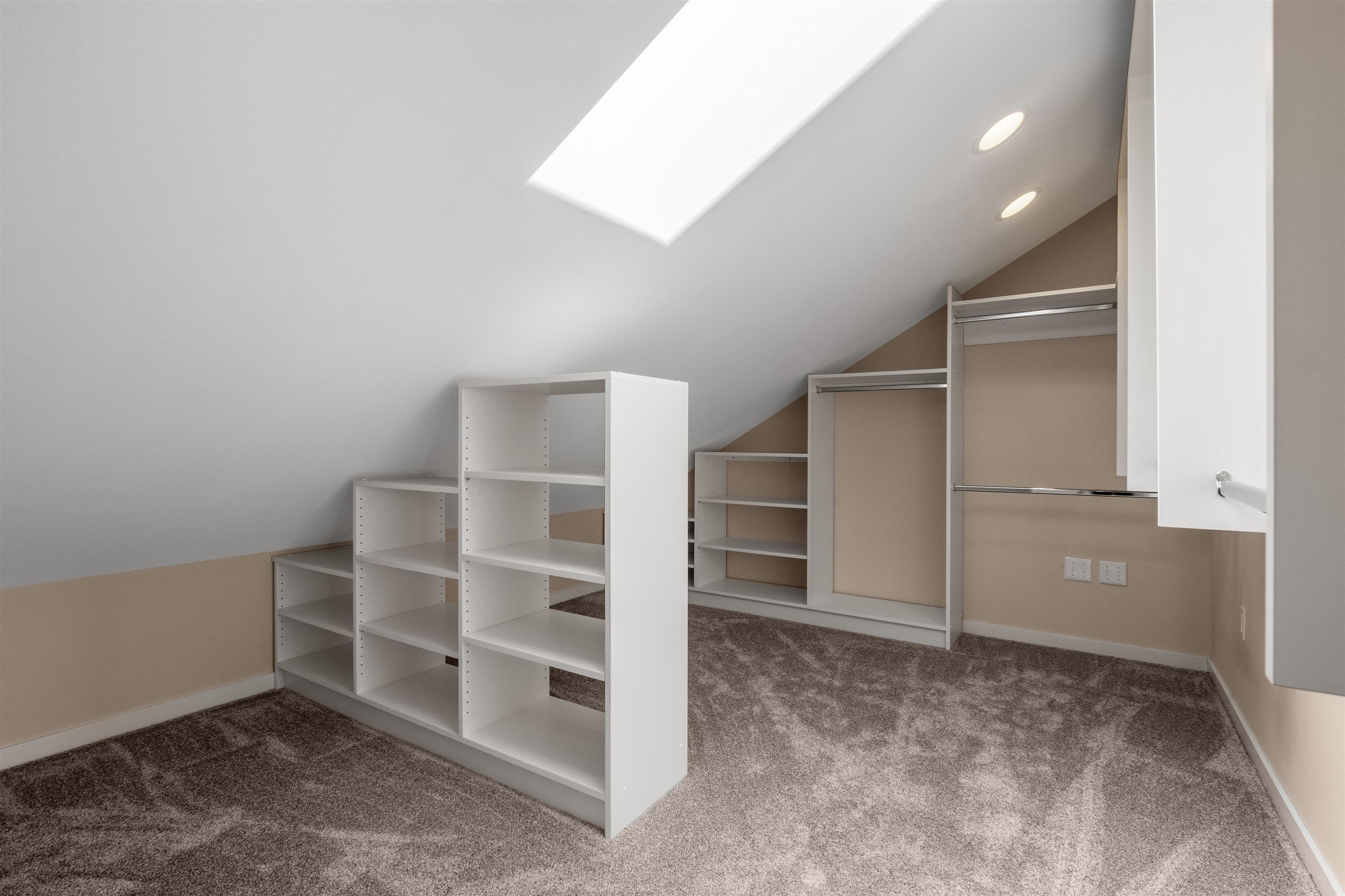 1951 1ST STREET NORTH, Wisconsin Rapids, Wisconsin 54494, 5 Bedrooms Bedrooms, ,3 BathroomsBathrooms,Residential,For Sale,1951 1ST STREET NORTH,22601504