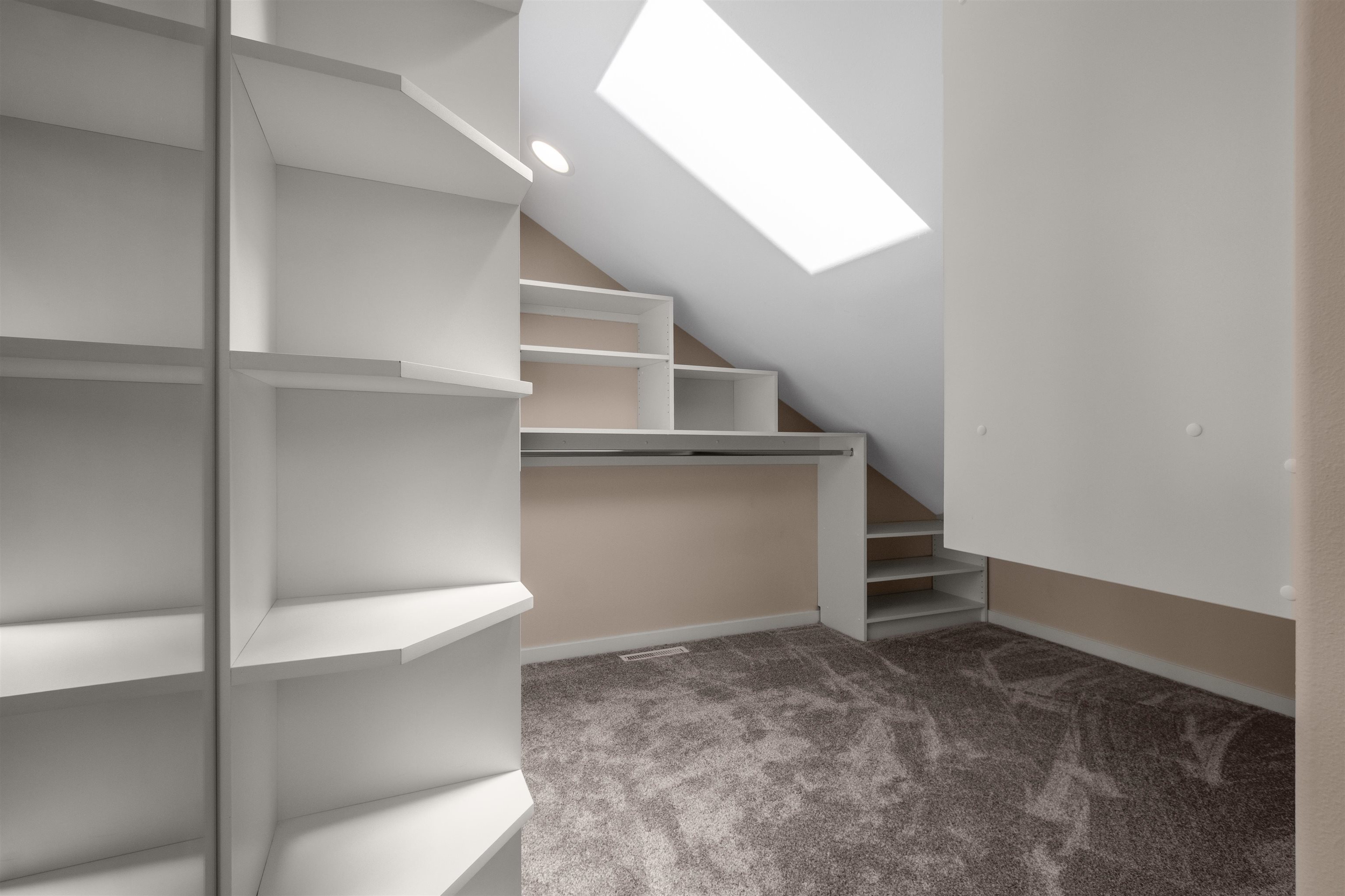 1951 1ST STREET NORTH, Wisconsin Rapids, Wisconsin 54494, 5 Bedrooms Bedrooms, ,3 BathroomsBathrooms,Residential,For Sale,1951 1ST STREET NORTH,22601504