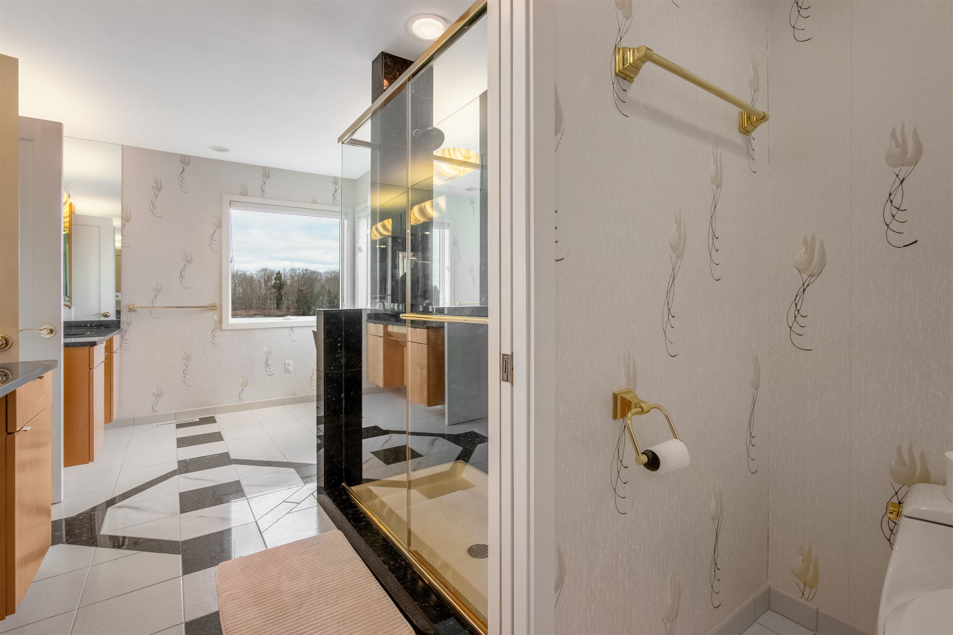 1951 1ST STREET NORTH, Wisconsin Rapids, Wisconsin 54494, 5 Bedrooms Bedrooms, ,3 BathroomsBathrooms,Residential,For Sale,1951 1ST STREET NORTH,22601504