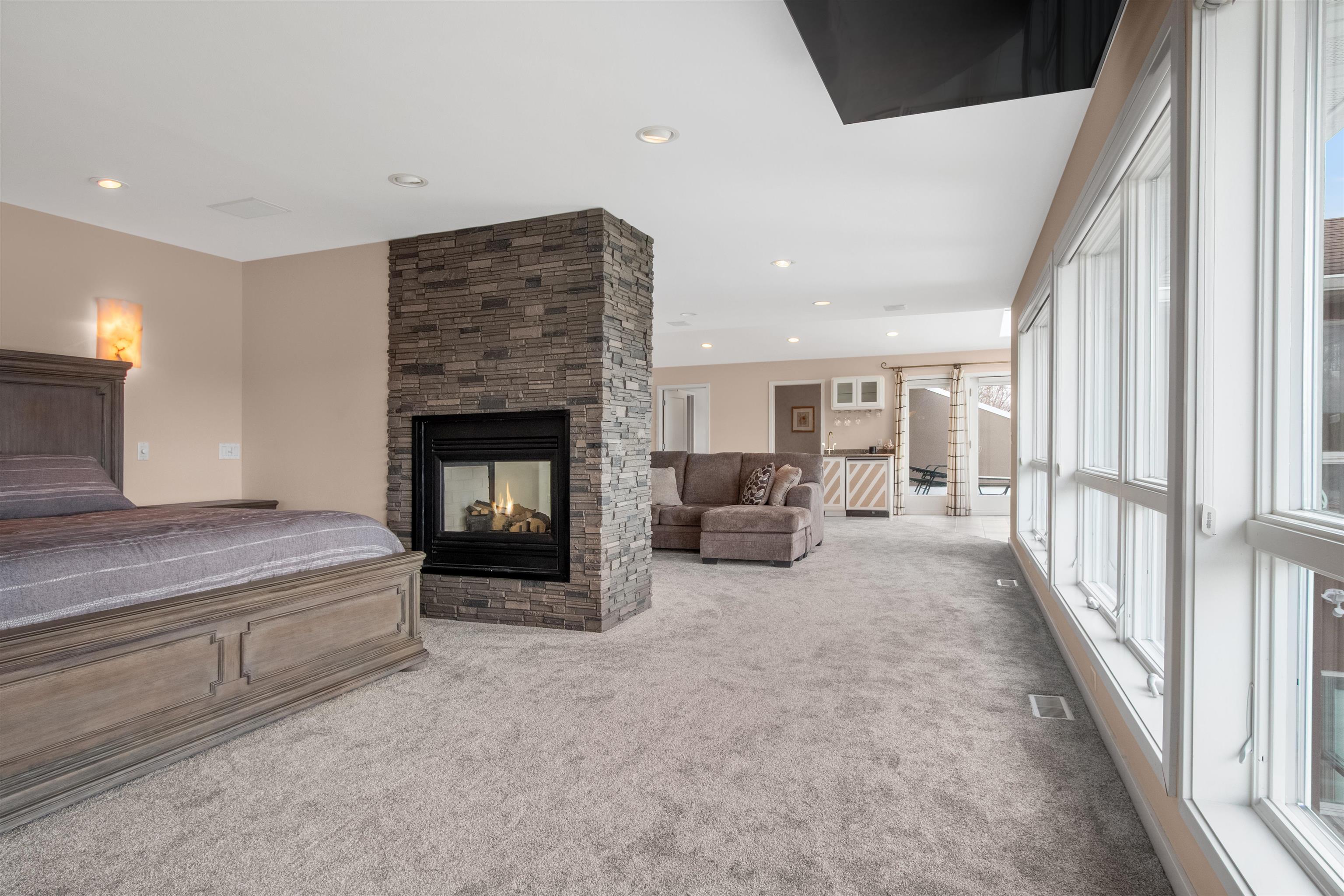 1951 1ST STREET NORTH, Wisconsin Rapids, Wisconsin 54494, 5 Bedrooms Bedrooms, ,3 BathroomsBathrooms,Residential,For Sale,1951 1ST STREET NORTH,22601504